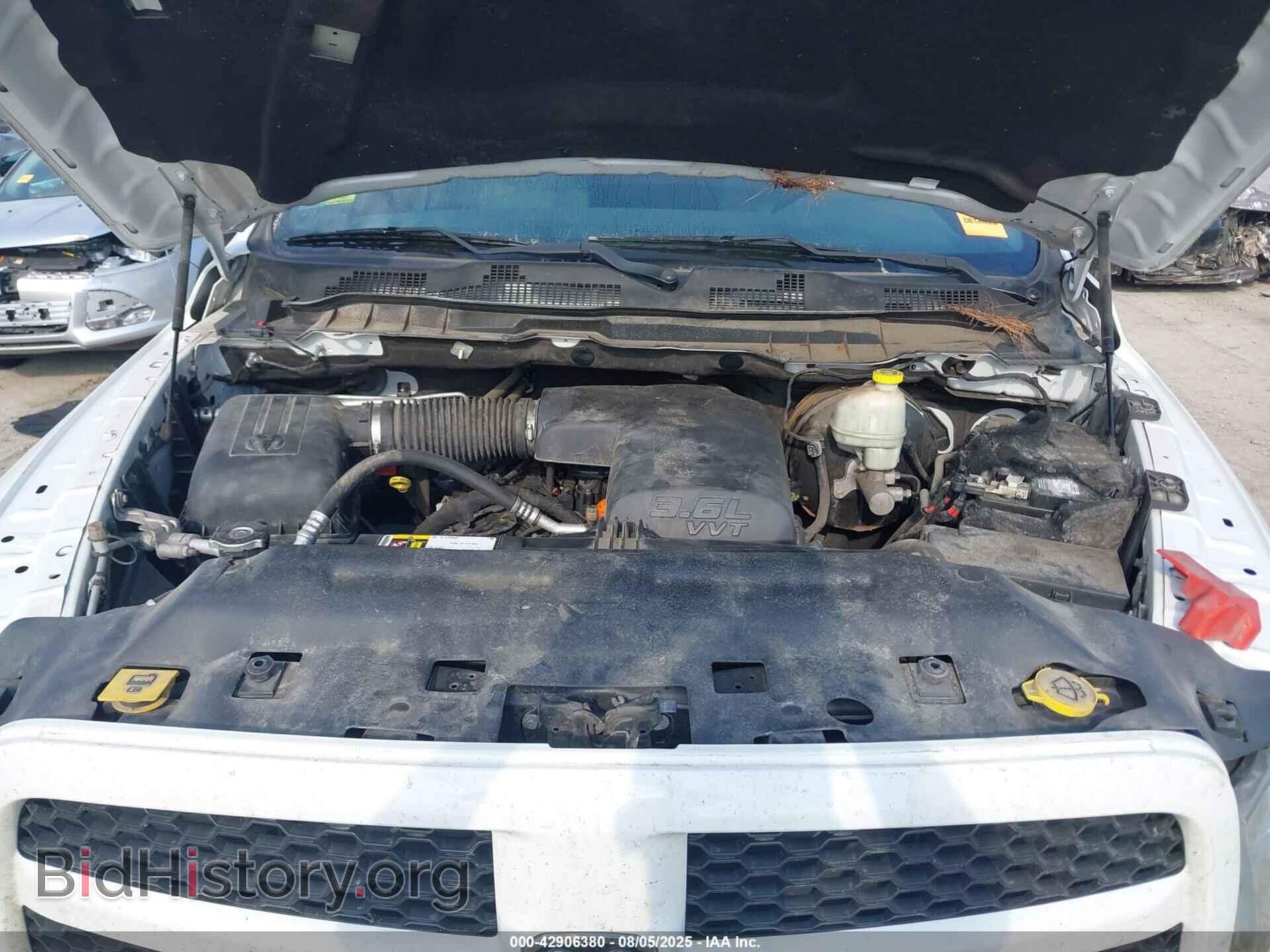 2016 RAM 1500 - VIN: 1C6RR7FG7GS371043 - Фото 10