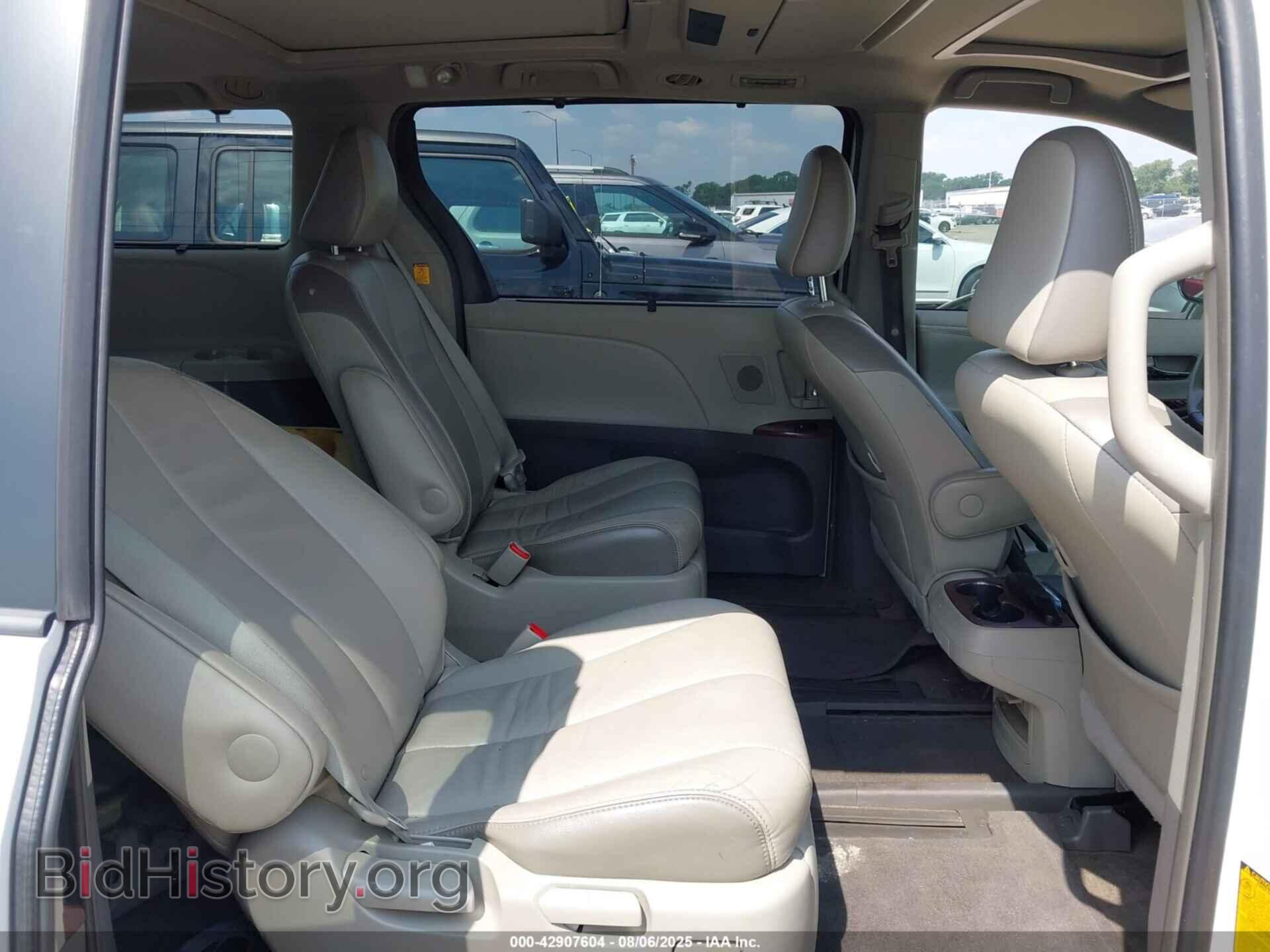 2013 TOYOTA SIENNA - VIN: 5TDYK3DC2DS347318 - Фото 8