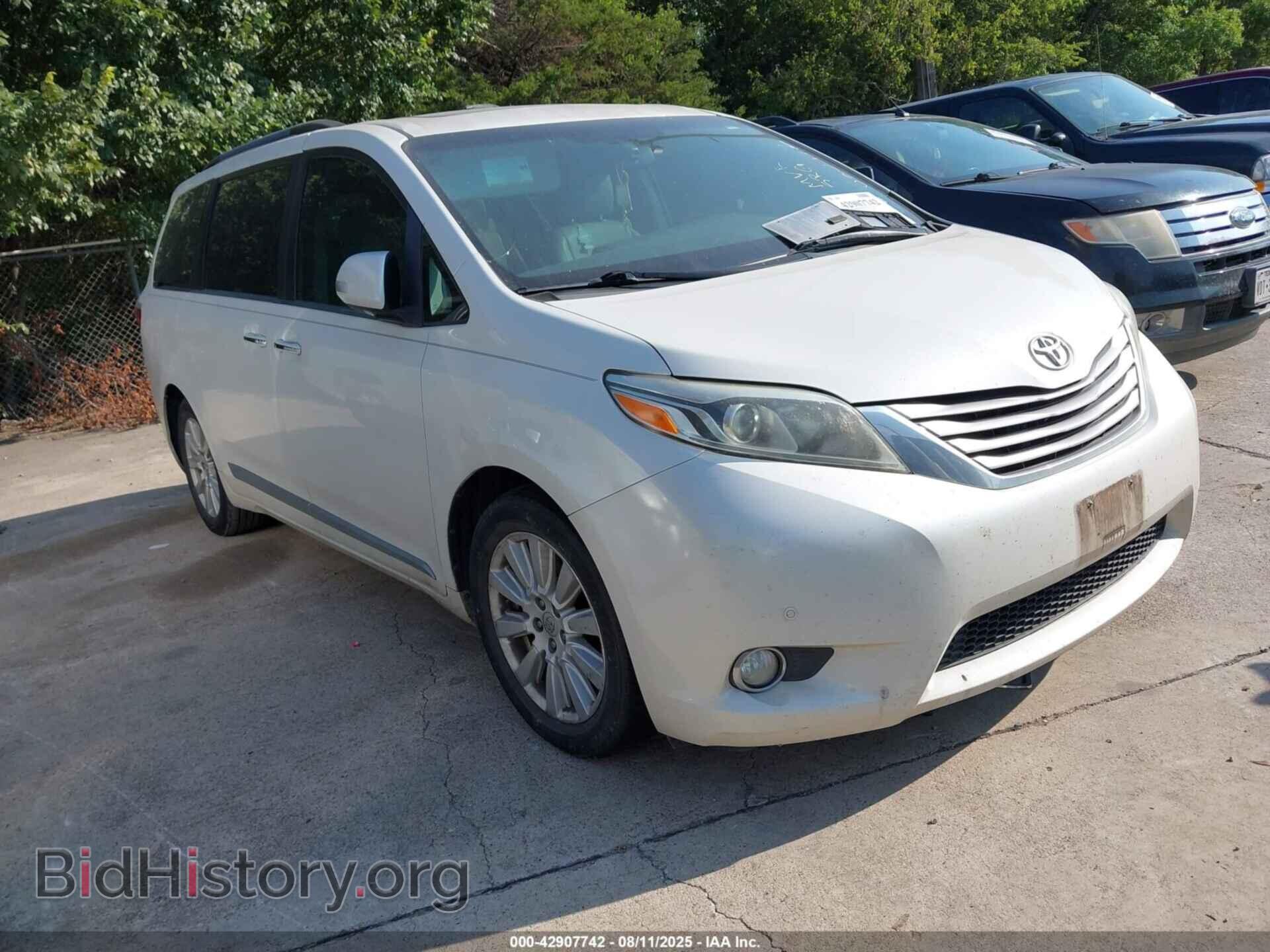 Photo 5TDYZ3DC2HS825979 - TOYOTA SIENNA 2017