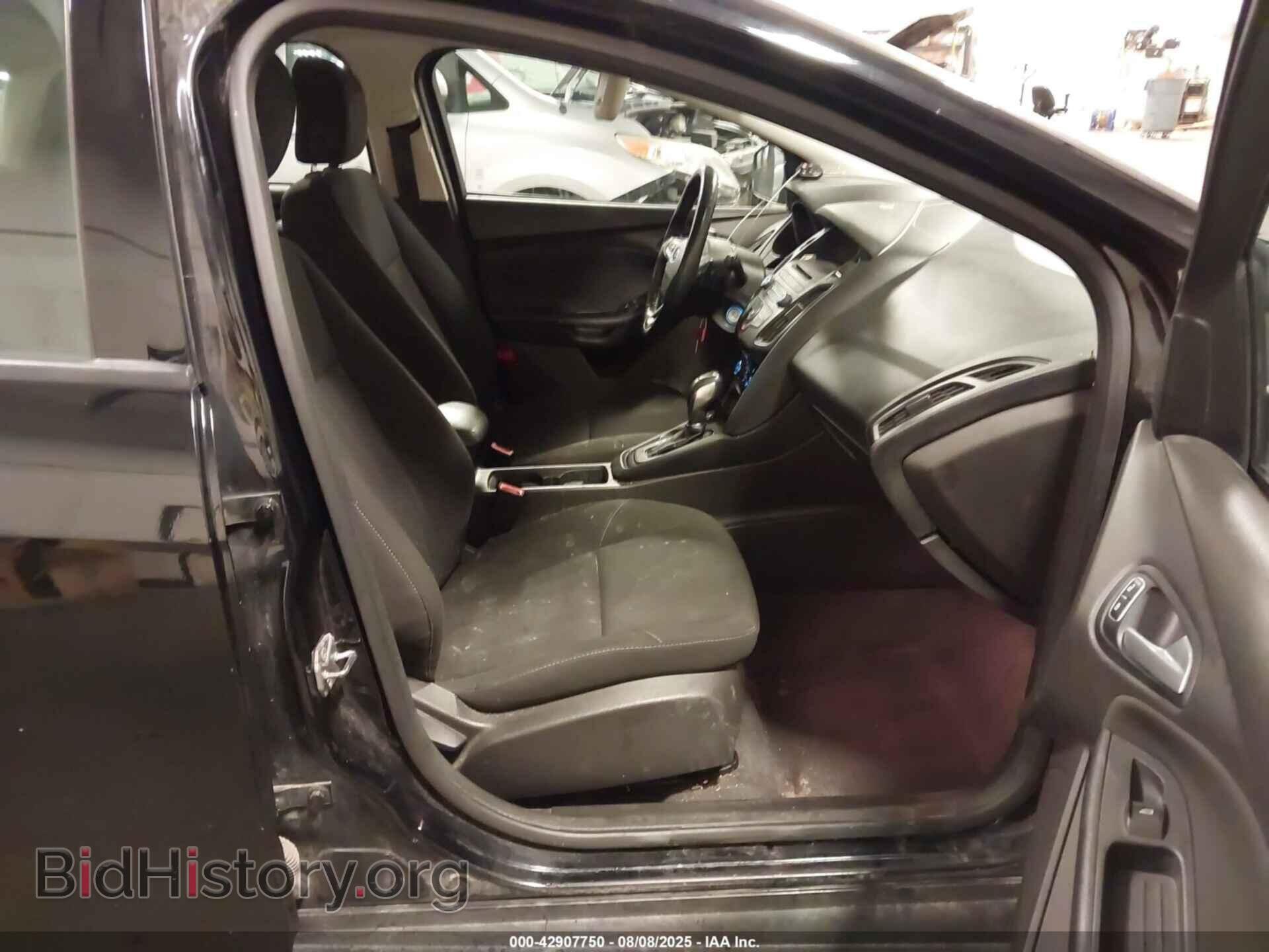 2016 FORD FOCUS - VIN: 1FADP3F2XGL262601 - Фото 5