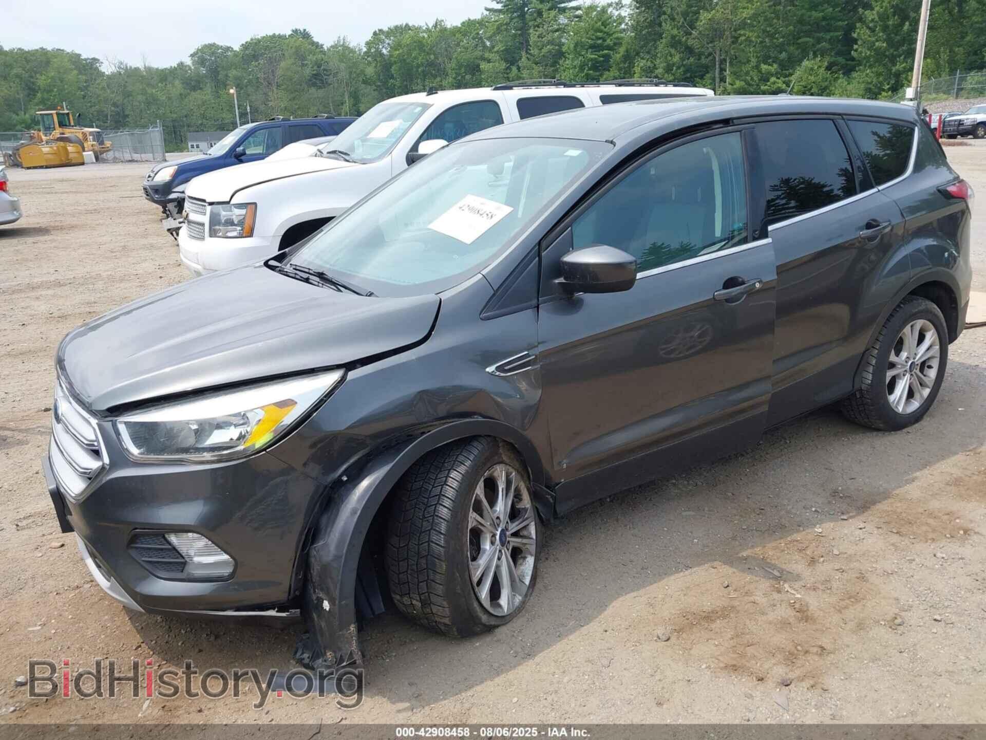 2017 FORD ESCAPE - VIN: 1FMCU9GD8HUB64336 - Фото 2