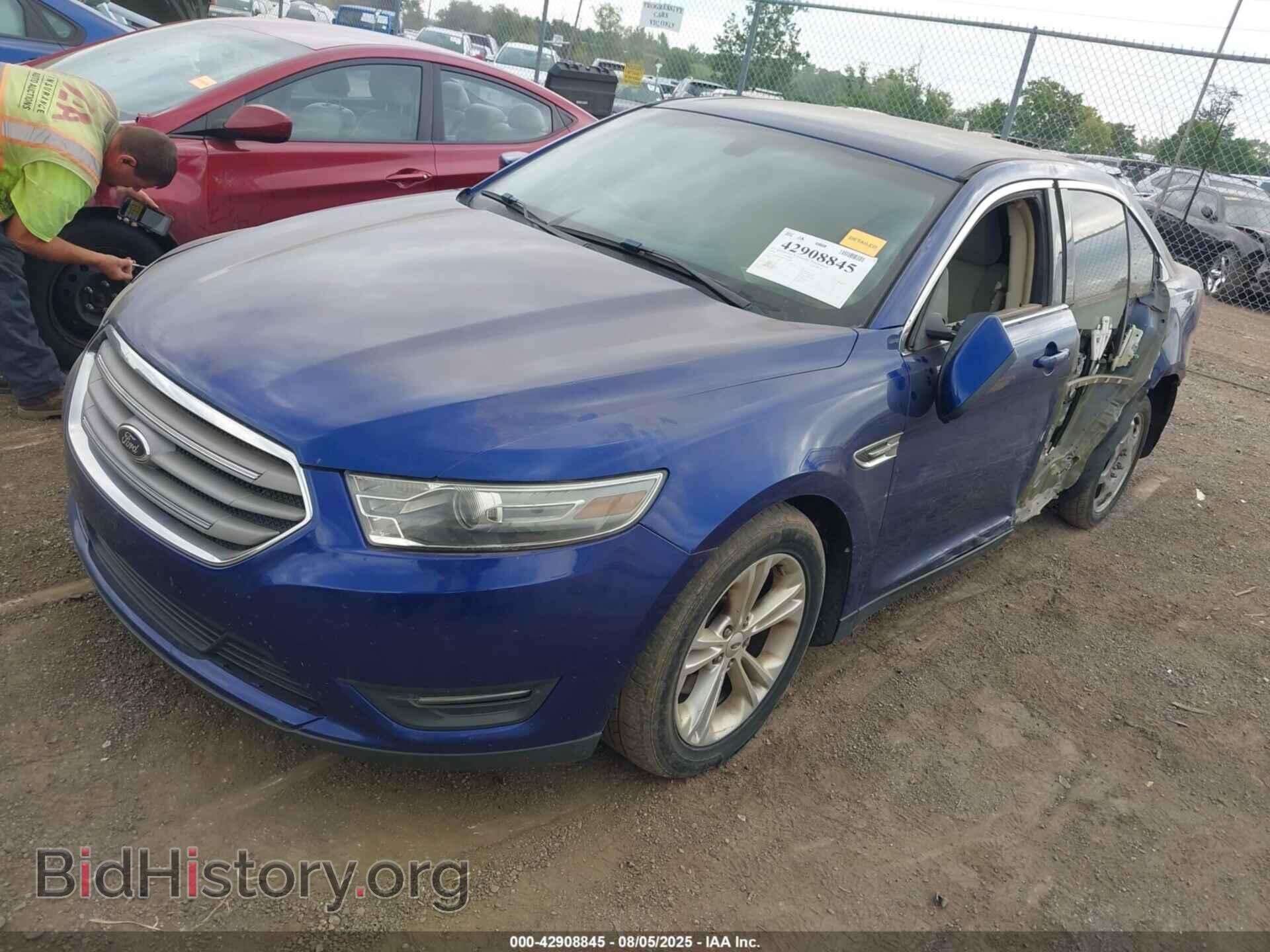 2014 FORD TAURUS - VIN: 1FAHP2E82EG156800 - Фото 2