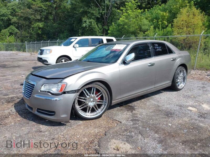 2014 Chrysler 300 (VIN 2C3CCAAG2EH175458) — фото 2 из 15