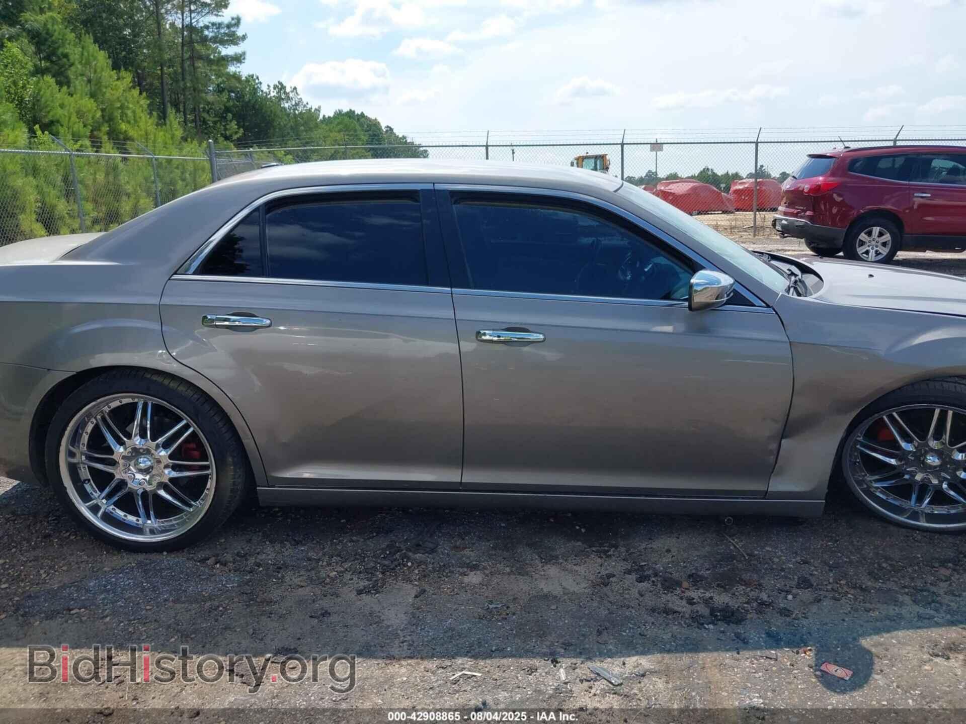 2014 CHRYSLER 300 - VIN: 2C3CCAAG2EH175458 - Фото 12