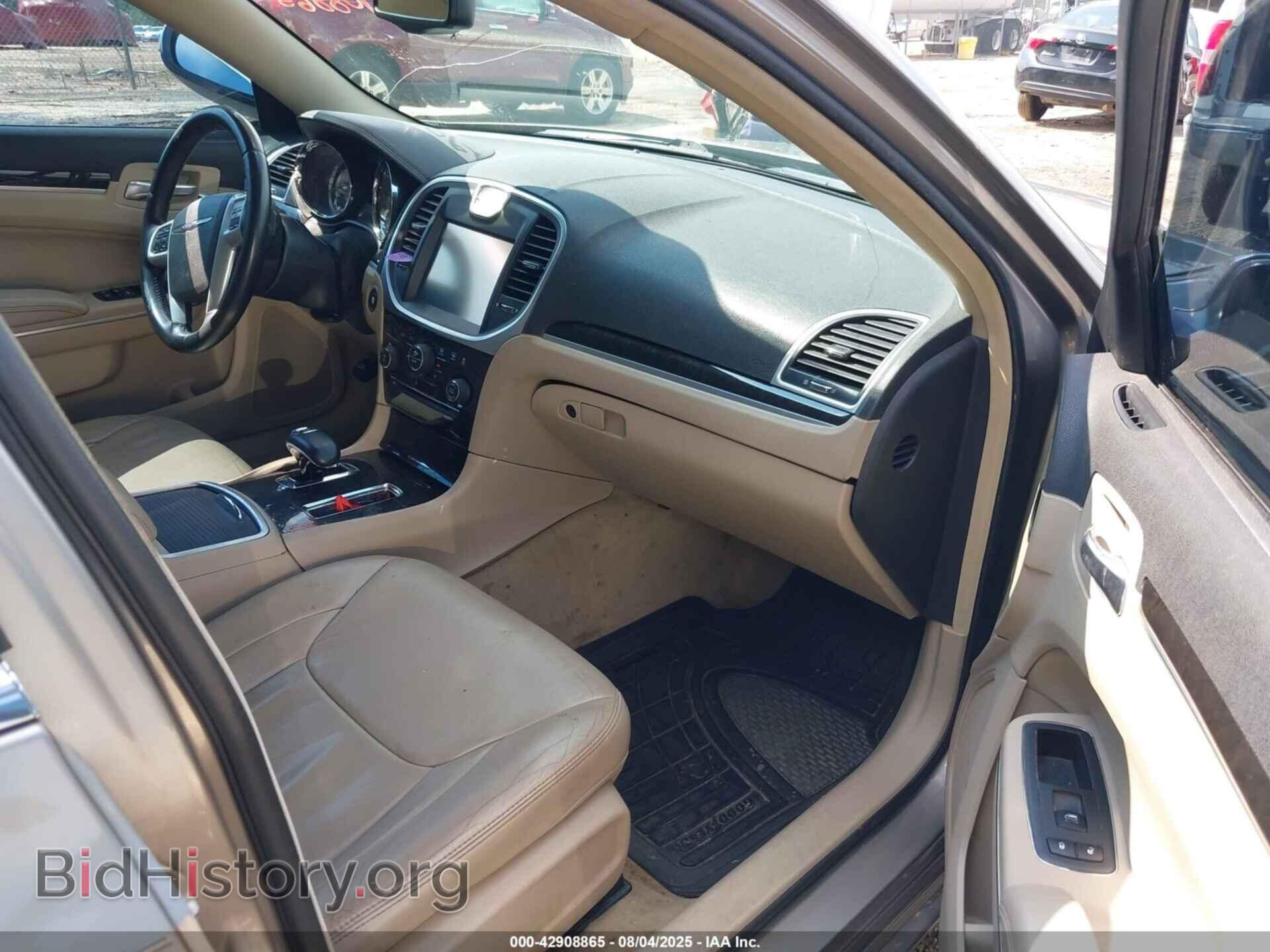 2014 CHRYSLER 300 - VIN: 2C3CCAAG2EH175458 - Фото 5