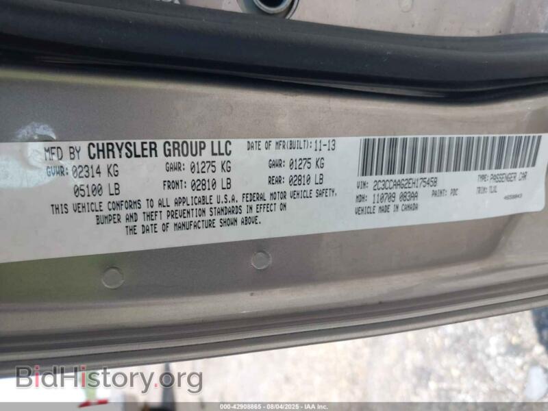 2014 Chrysler 300 (VIN 2C3CCAAG2EH175458) — фото 9 из 15