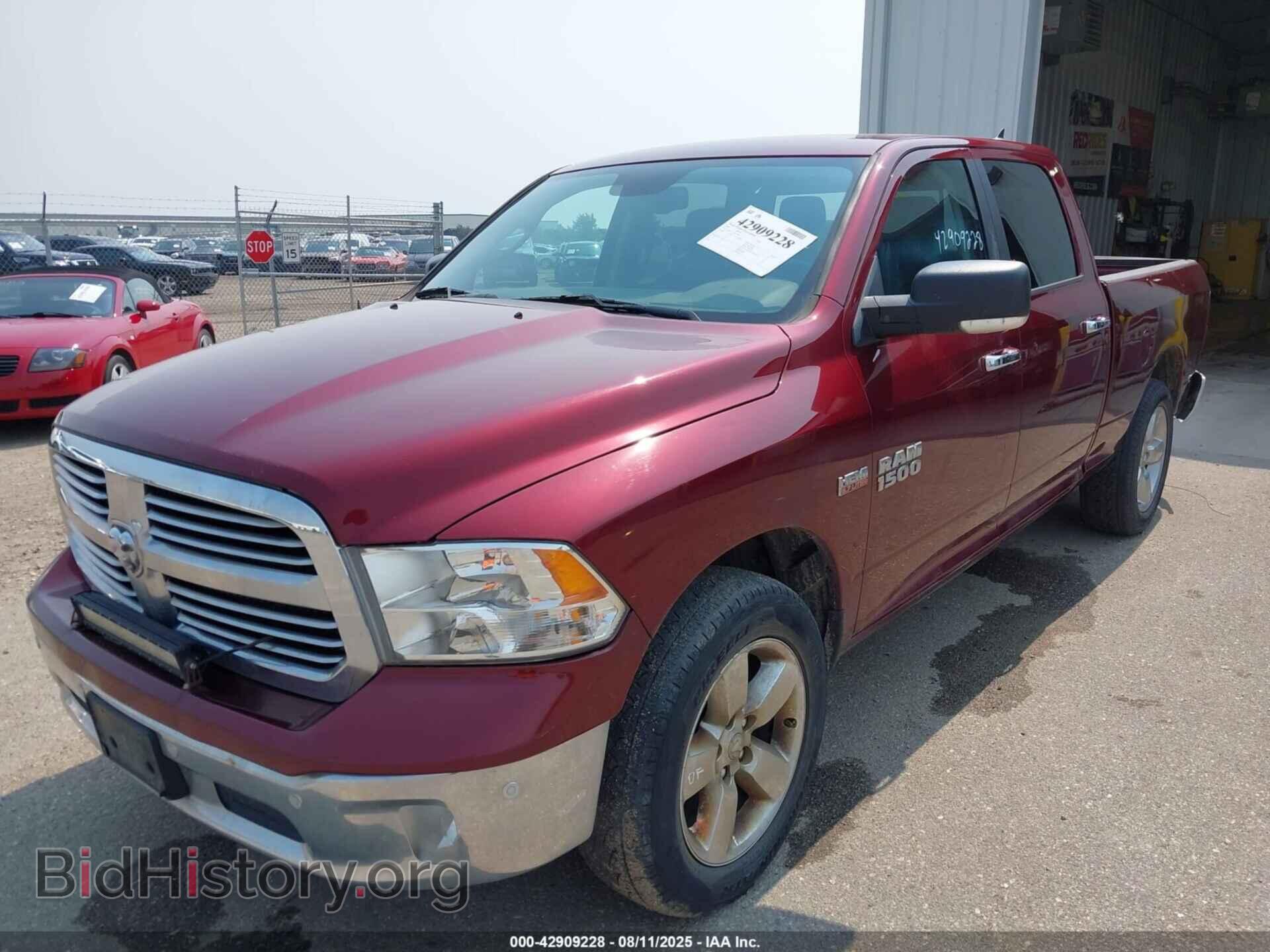 2018 RAM 1500 - VIN: 1C6RR7TT0JS297697 - Фото 2