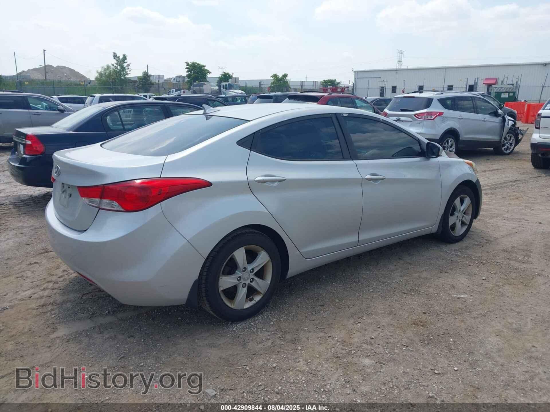 2013 HYUNDAI ELANTRA - VIN: KMHDH4AE5DU880599 - Фото 4
