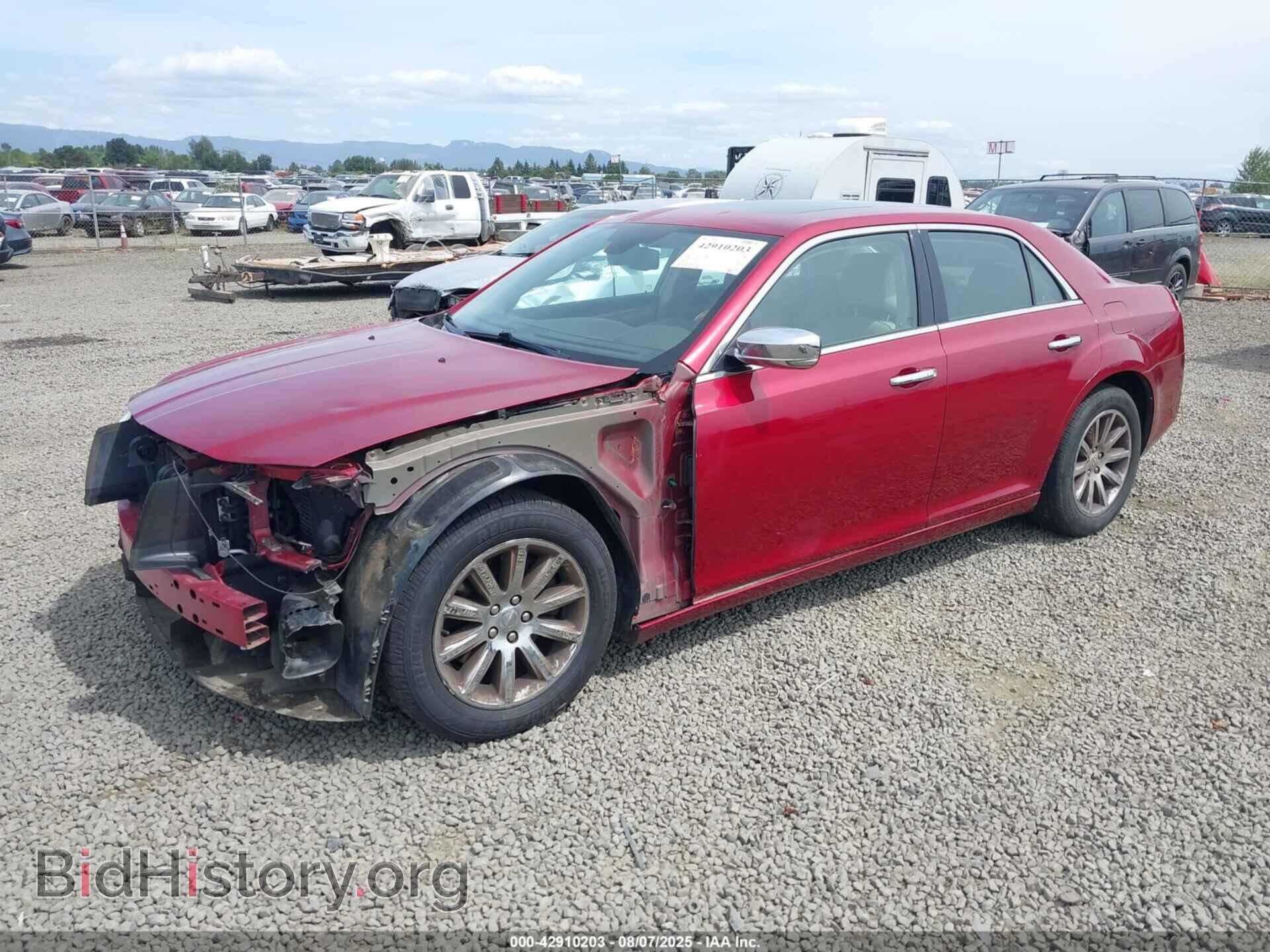 2012 CHRYSLER 300C - VIN: 2C3CCAET5CH160747 - Photo 2