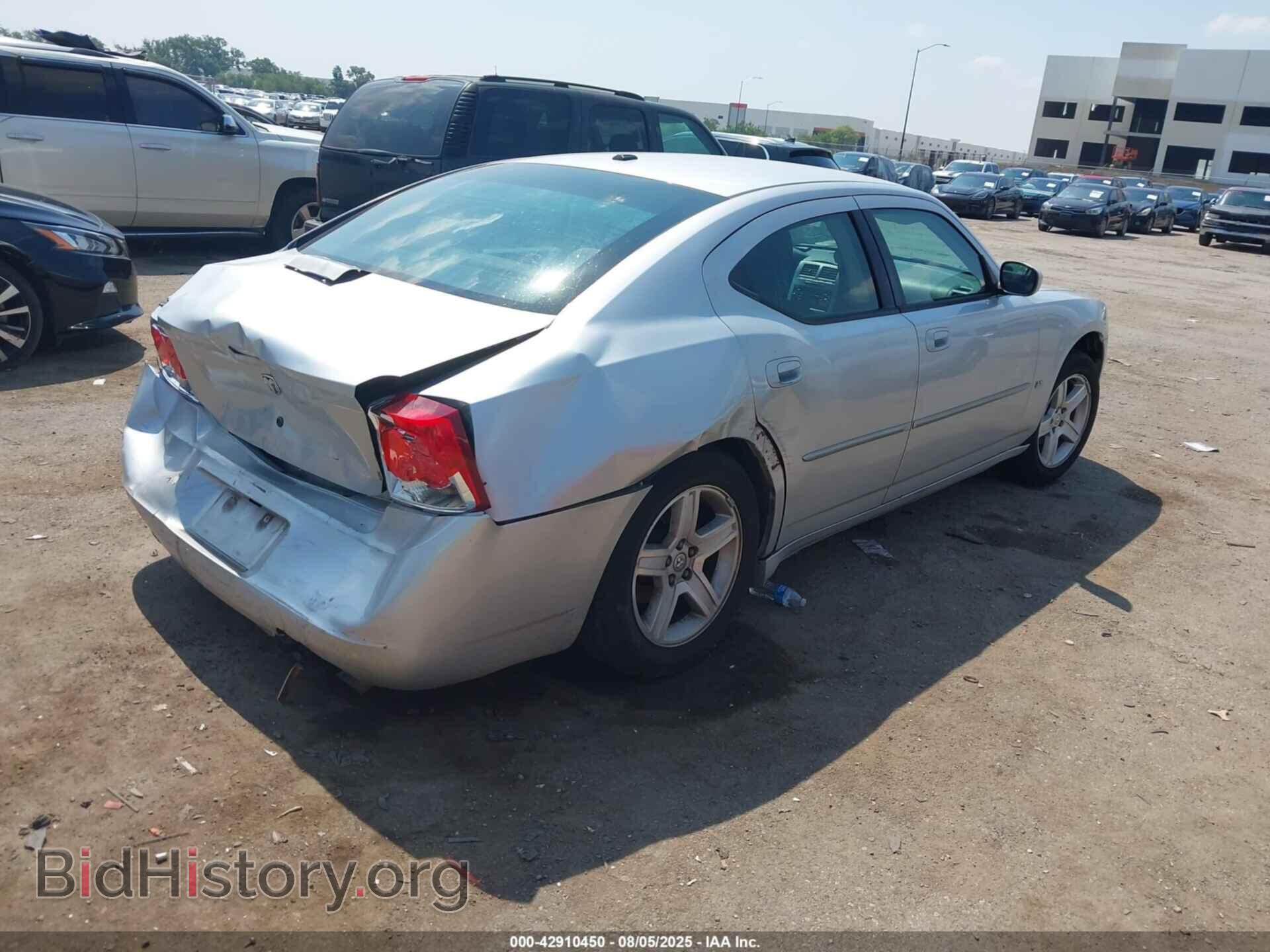 2010 DODGE CHARGER - VIN: 2B3CA3CV9AH245946 - Фото 4