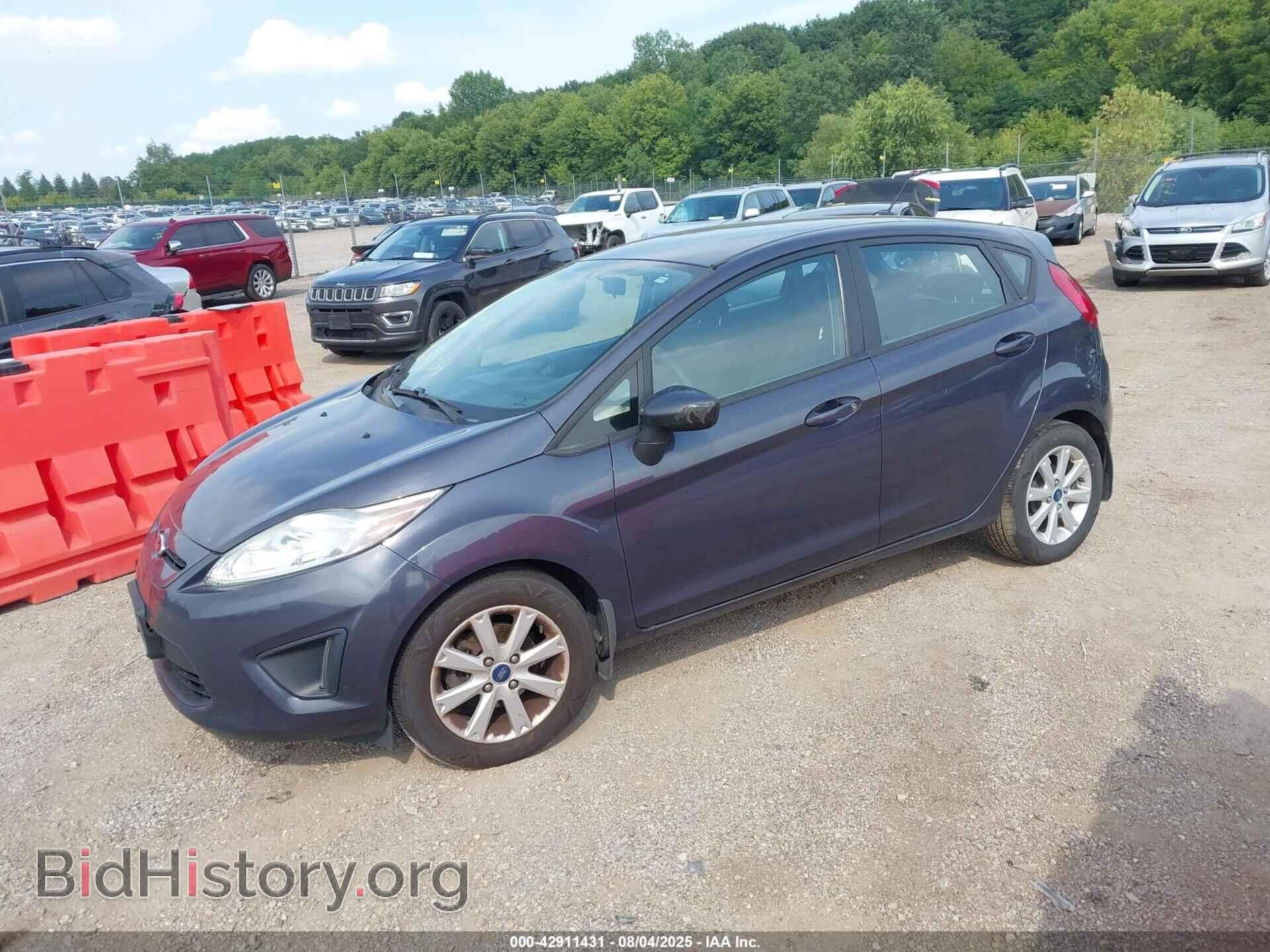 2013 FORD FIESTA - VIN: 3FADP4EJ0DM102641 - Фото 2