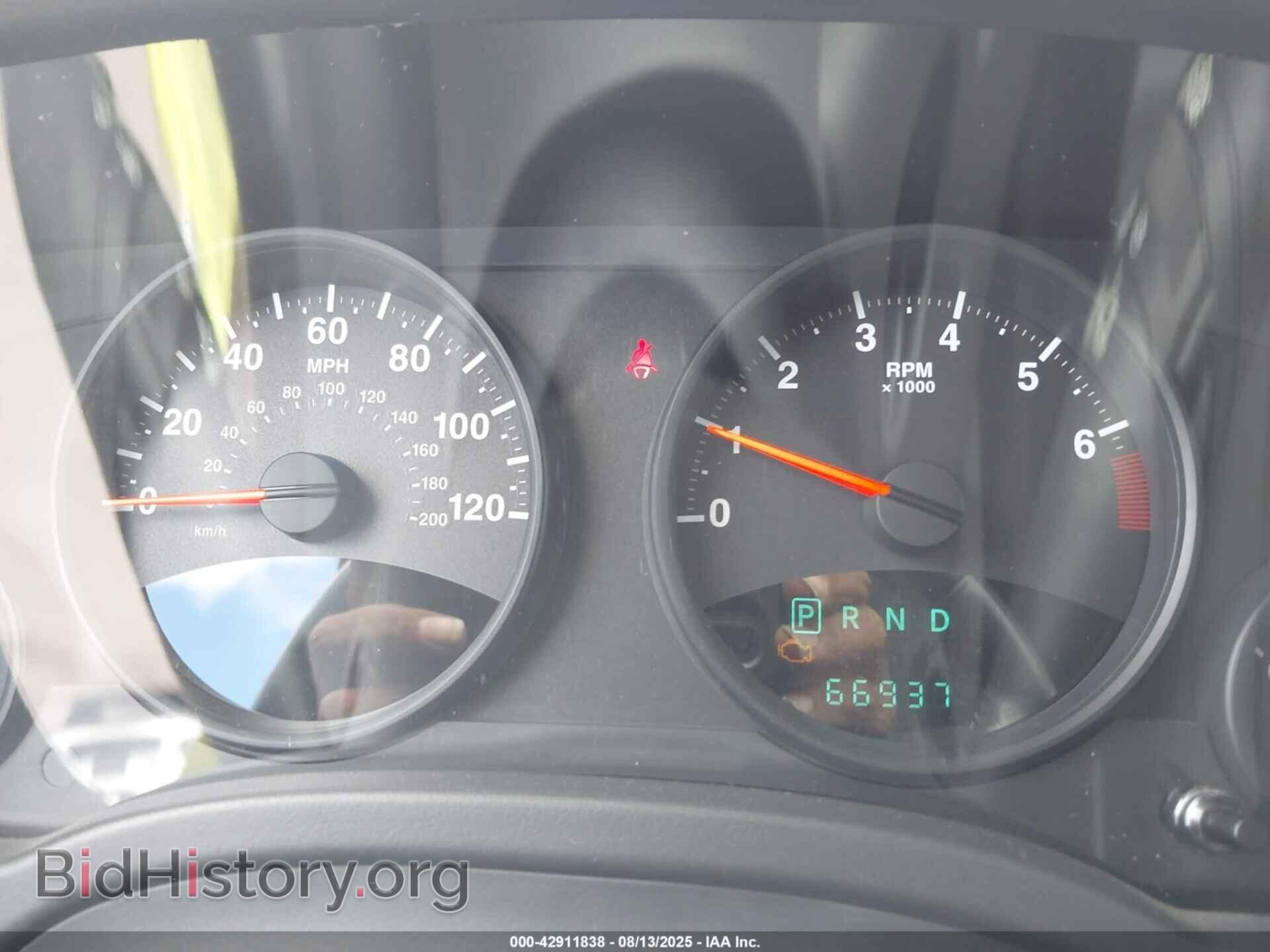 2011 JEEP COMPASS - VIN: 1J4NT1FA6BD287921 - Photo 7