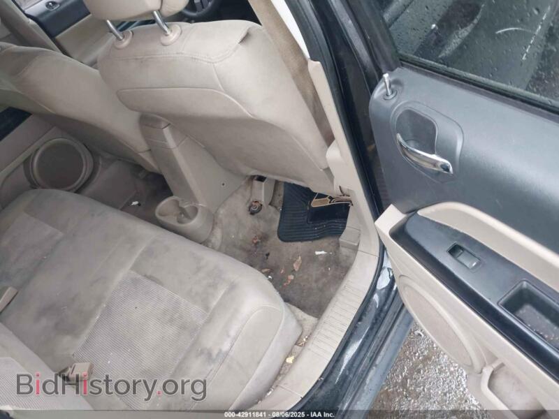 2014 Jeep COMPASS (VIN 1C4NJCBA0ED749732) — photo 8 of 15