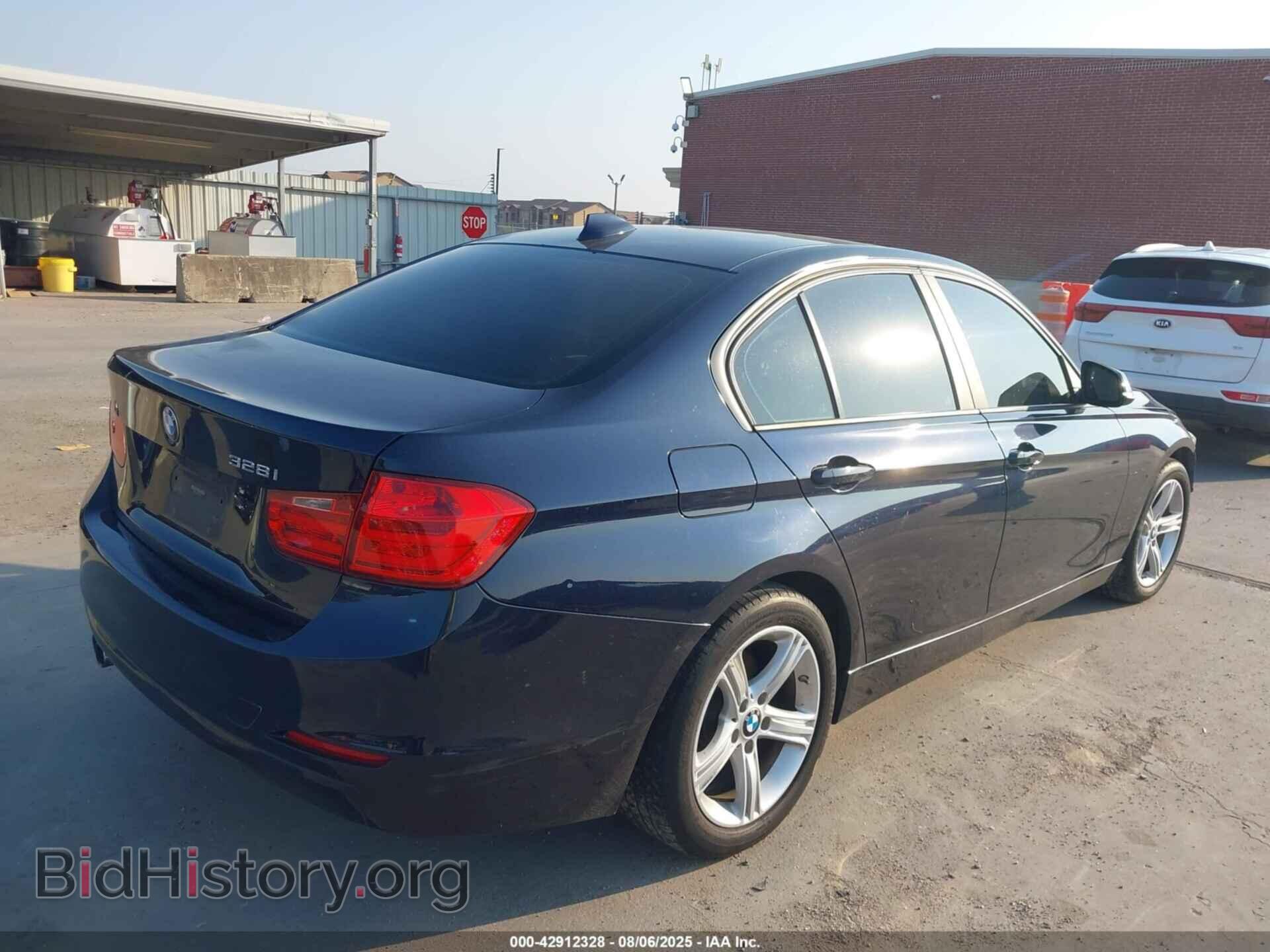 2013 BMW 328I - VIN: WBA3A5C55DF356135 - Фото 4