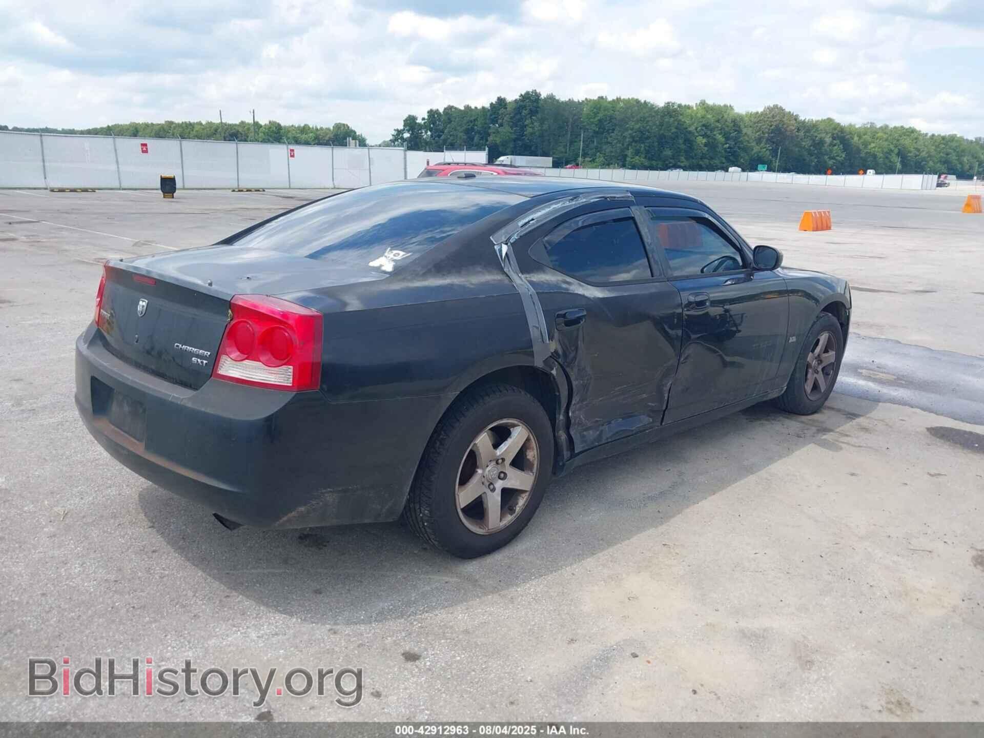 2010 DODGE CHARGER - VIN: 2B3CA3CV5AH237150 - Фото 4