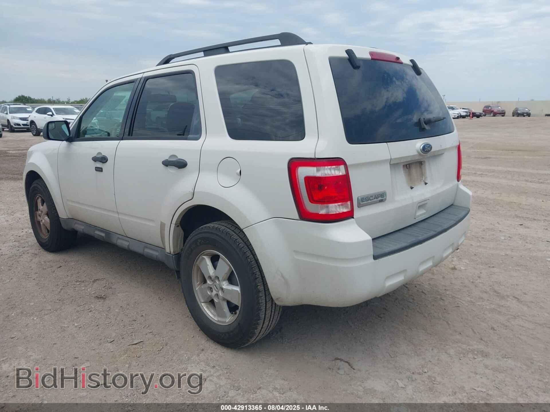 2010 FORD ESCAPE - VIN: 1FMCU0D7XAKB41717 - Фото 3