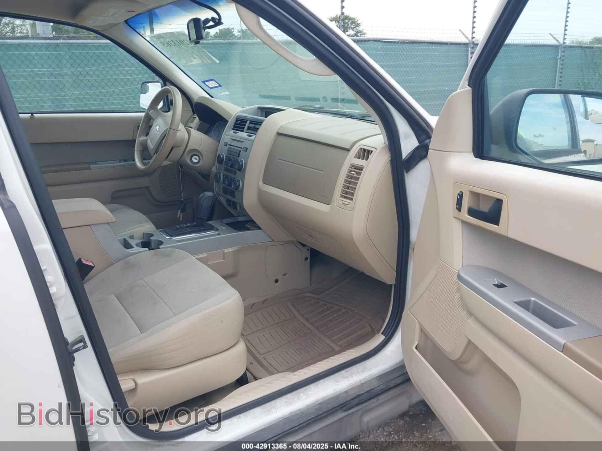 2010 FORD ESCAPE - VIN: 1FMCU0D7XAKB41717 - Фото 5