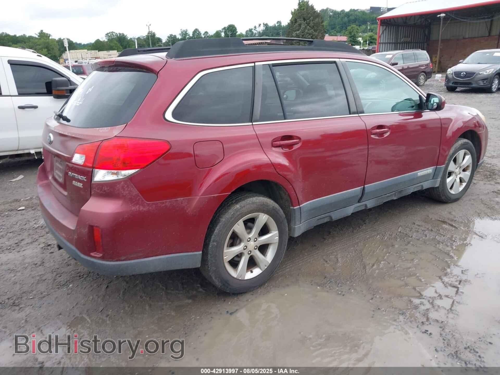 2011 SUBARU OUTBACK - VIN: 4S4BRBCC1B3390846 - Фото 4