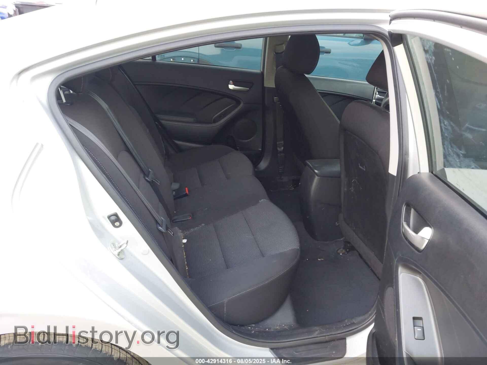 2017 KIA FORTE - VIN: 3KPFK4A77HE160600 - Фото 8