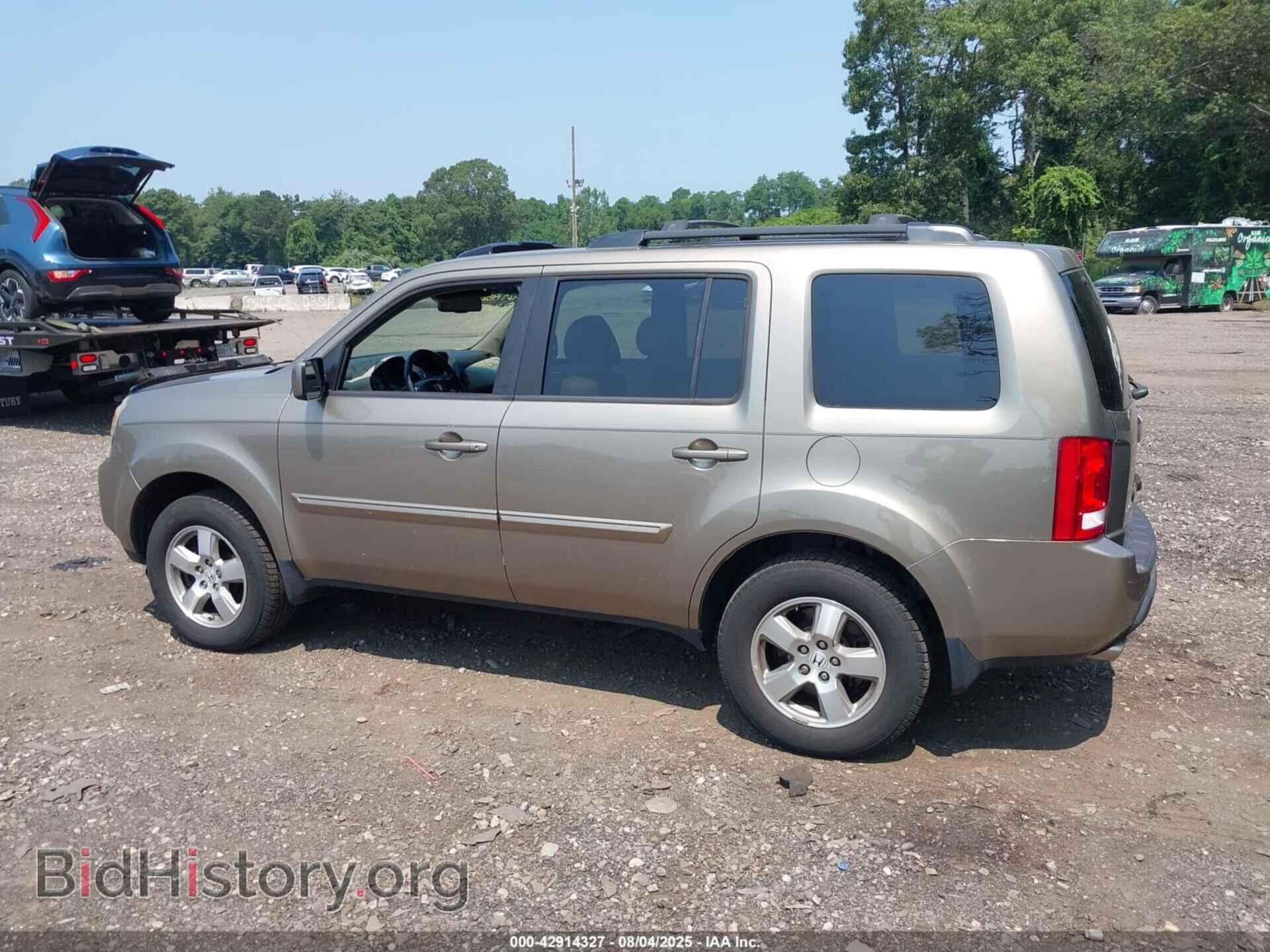 2011 HONDA PILOT - VIN: 5FNYF4H60BB062360 - Фото 14