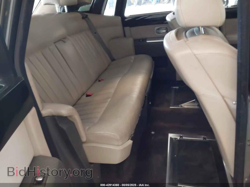 2005 Rolls-Royce PHANTOM (VIN SCA1S68495UX07744) — photo 8 of 18