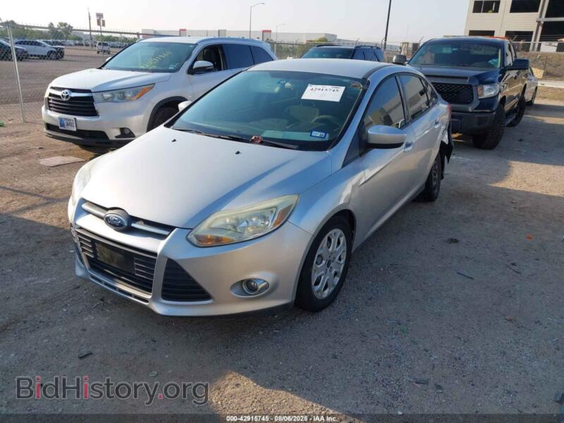 2012 Ford FOCUS (VIN 1FAHP3F27CL210774) — photo 2 of 16