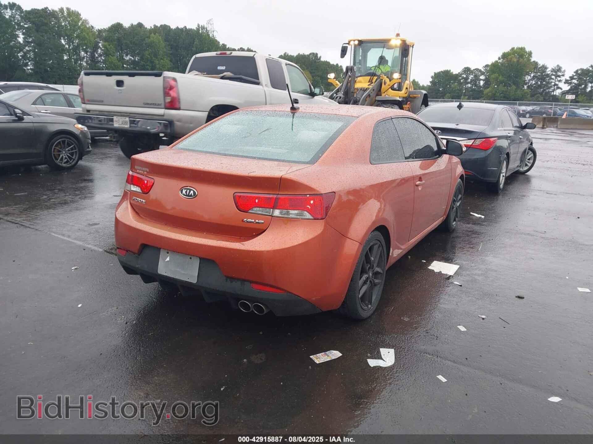 2010 KIA FORTE KOUP - VIN: KNAFW6A33A5303473 - Photo 4