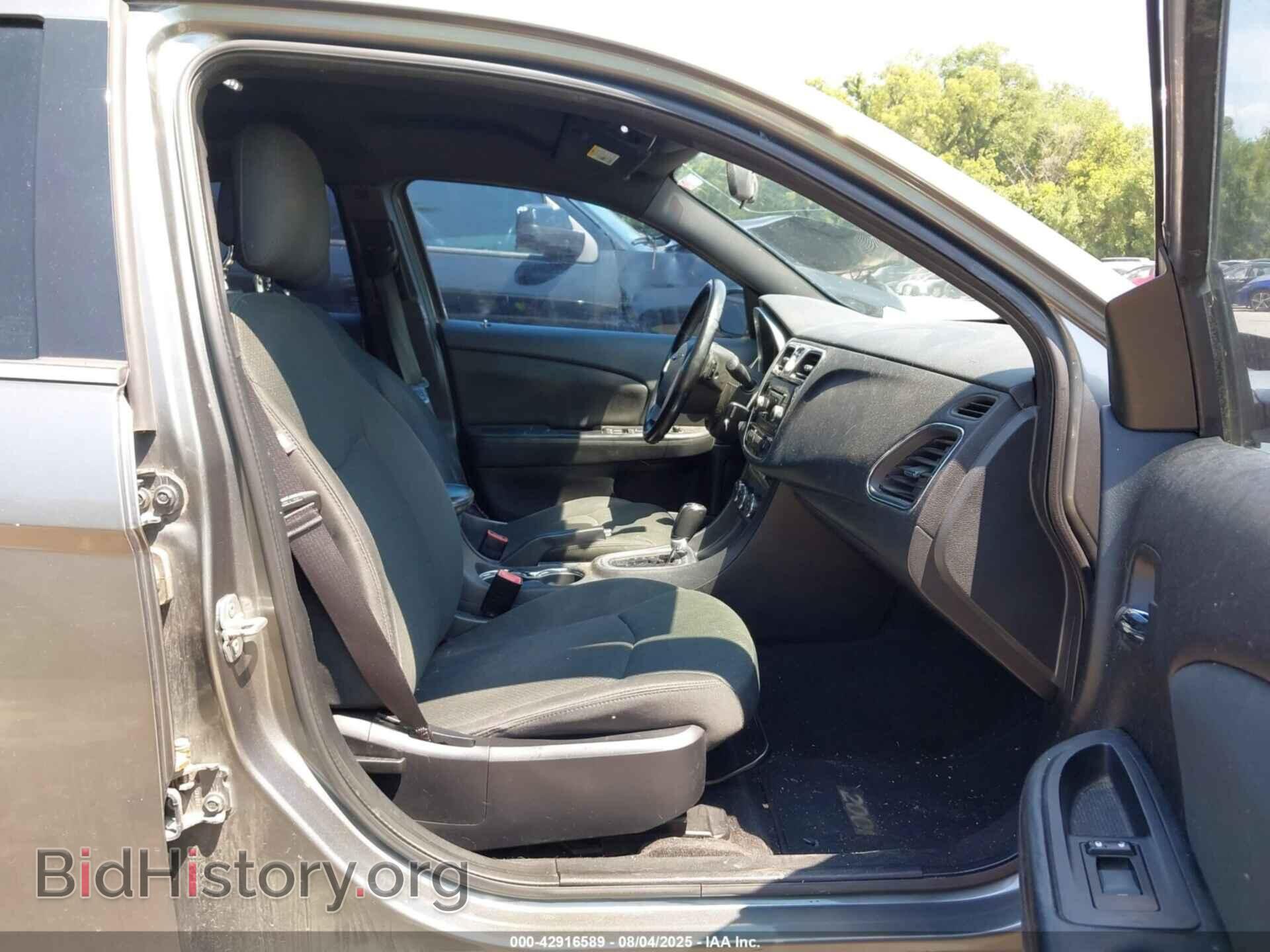 2012 CHRYSLER 200 - VIN: 1C3CCBBB1CN104121 - Фото 5
