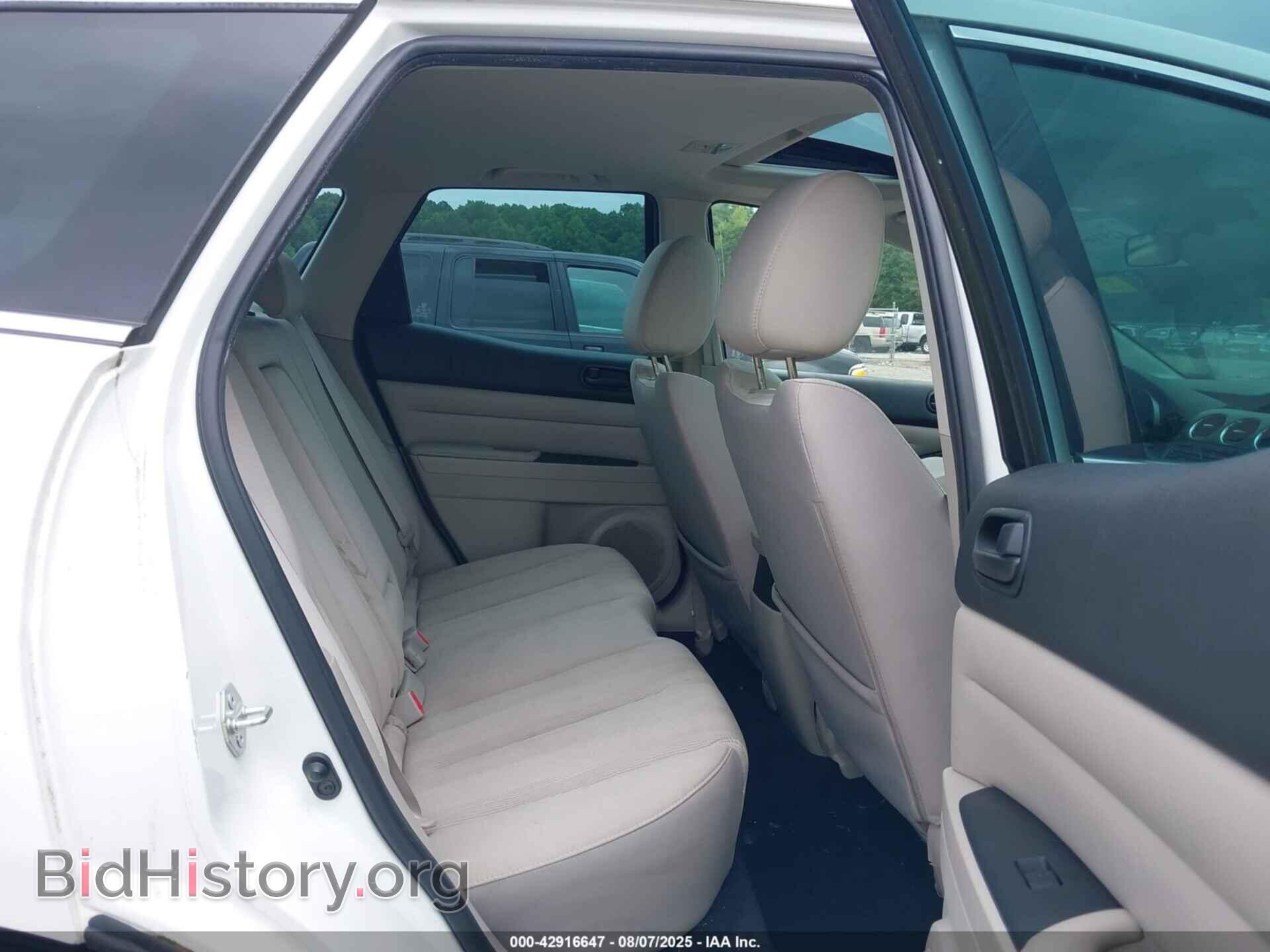 2011 MAZDA CX-7 - VIN: JM3ER2B59B0358255 - Фото 8