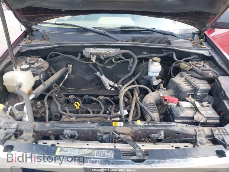 2010 Ford ESCAPE (VIN 1FMCU0D73AKB01205) — фото 10 из 13
