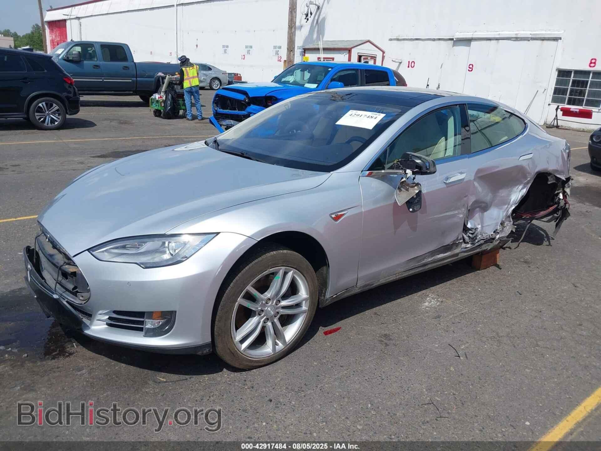 2014 TESLA MODEL S - VIN: 5YJSA1S13EFP40474 - Photo 2