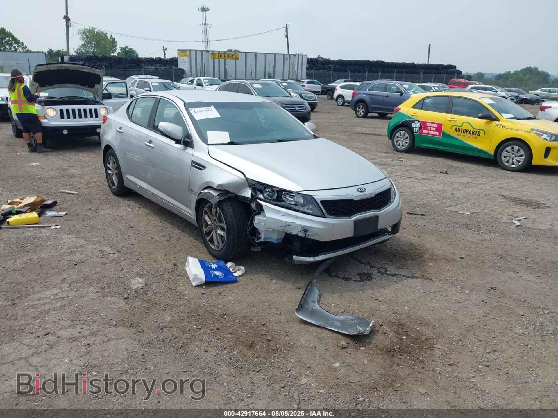 Photo KNAGM4A76B5085452 - KIA OPTIMA 2011