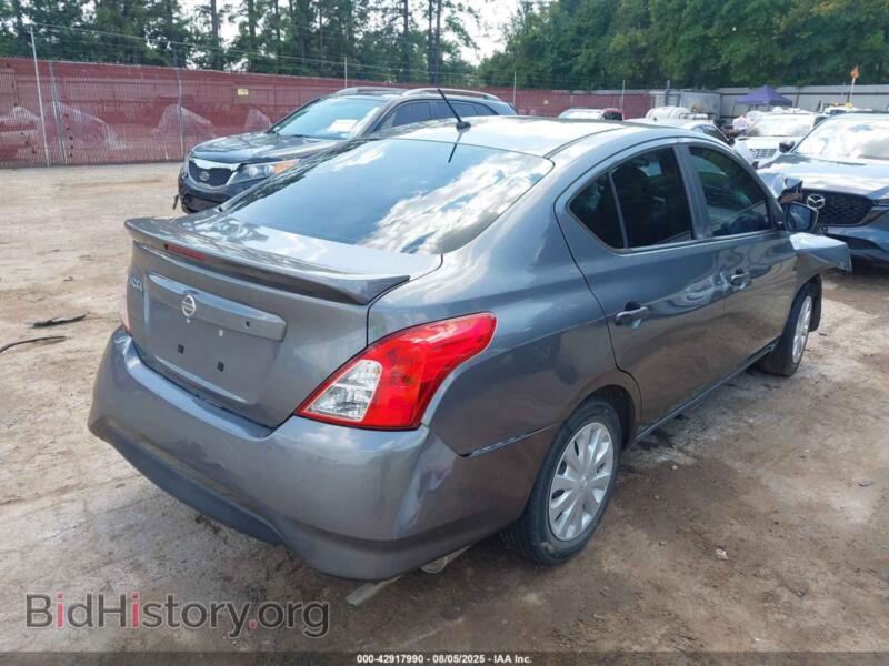 2019 Nissan VERSA (VIN 3N1CN7AP3KL820312) — фото 4 из 17
