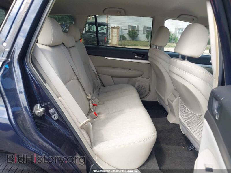 2012 Subaru OUTBACK (VIN 4S4BRBCC5C3228106) — photo 8 of 18