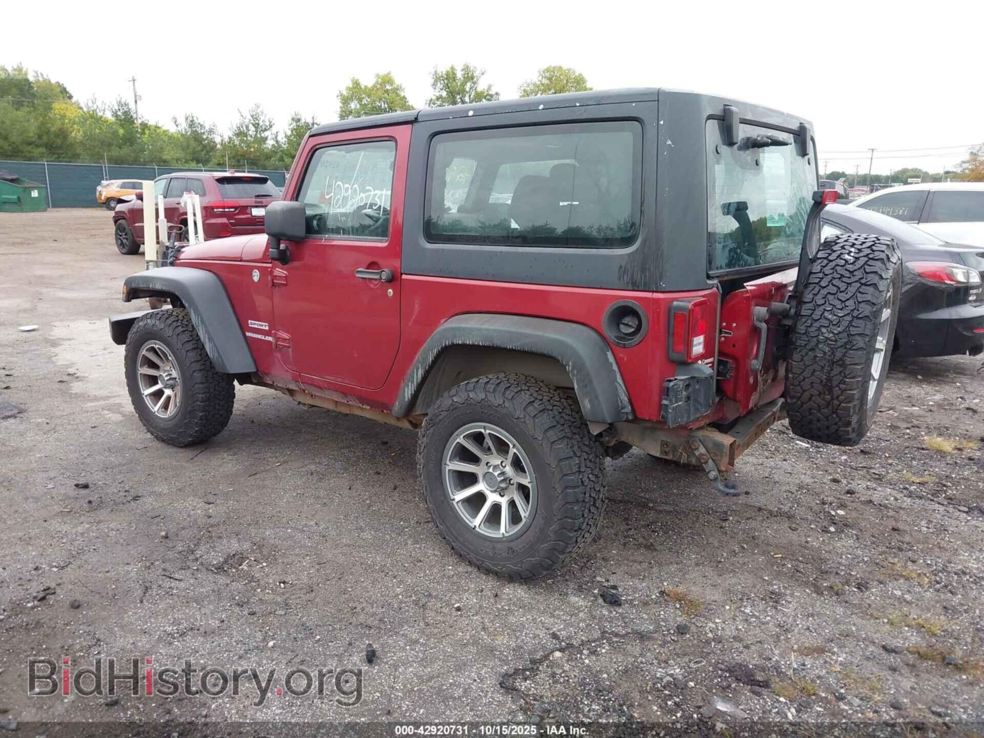 2011 JEEP WRANGLER - VIN: 1J4AA2D15BL585444 - Фото 3
