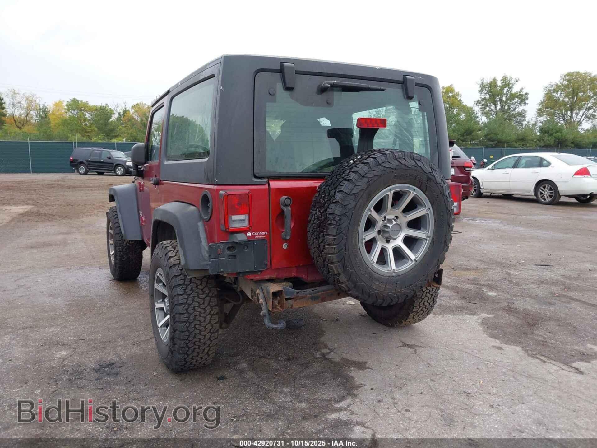 2011 JEEP WRANGLER - VIN: 1J4AA2D15BL585444 - Фото 6