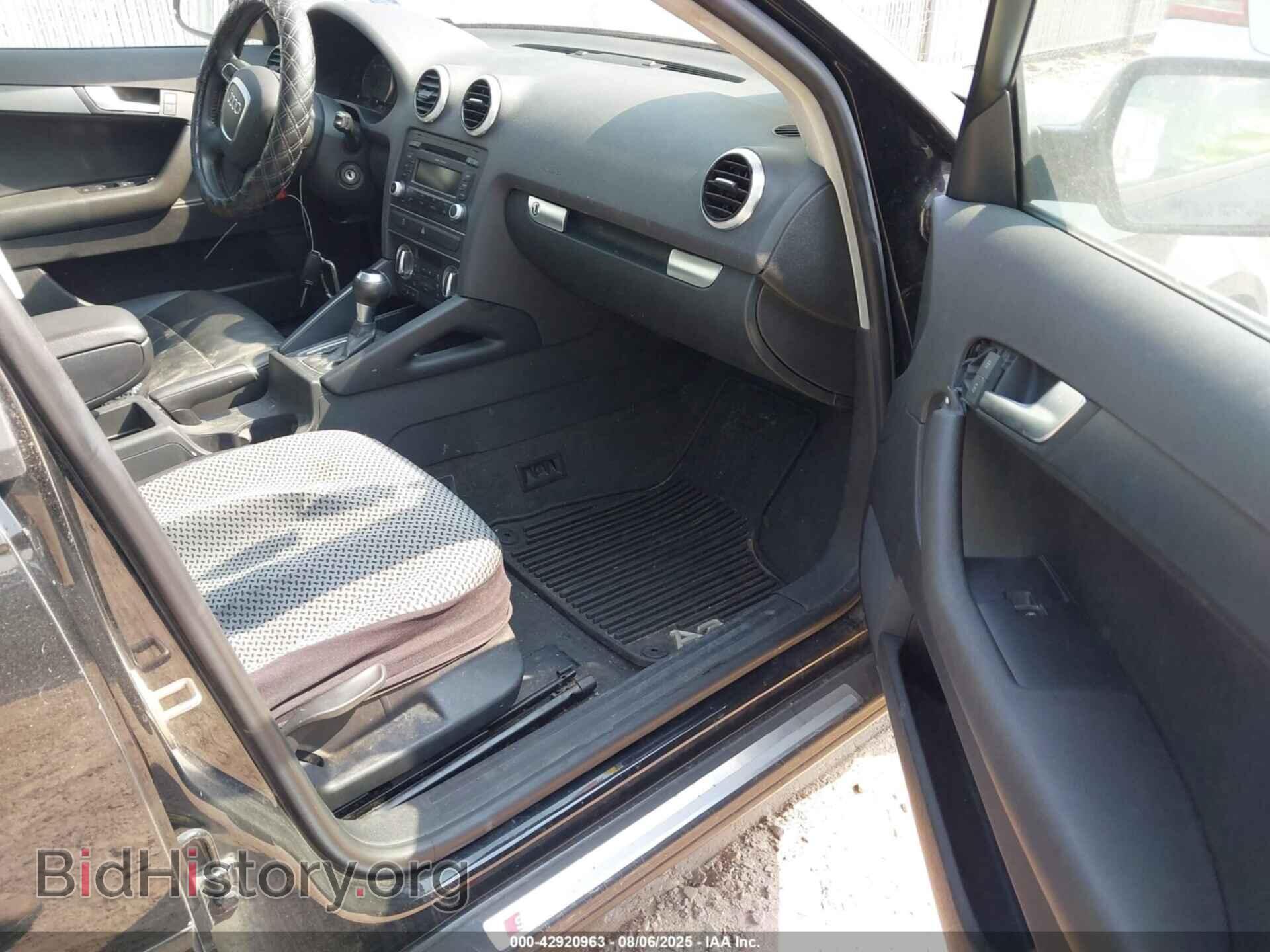 2011 AUDI A3 - VIN: WAUBJBFM3BA073143 - Photo 5