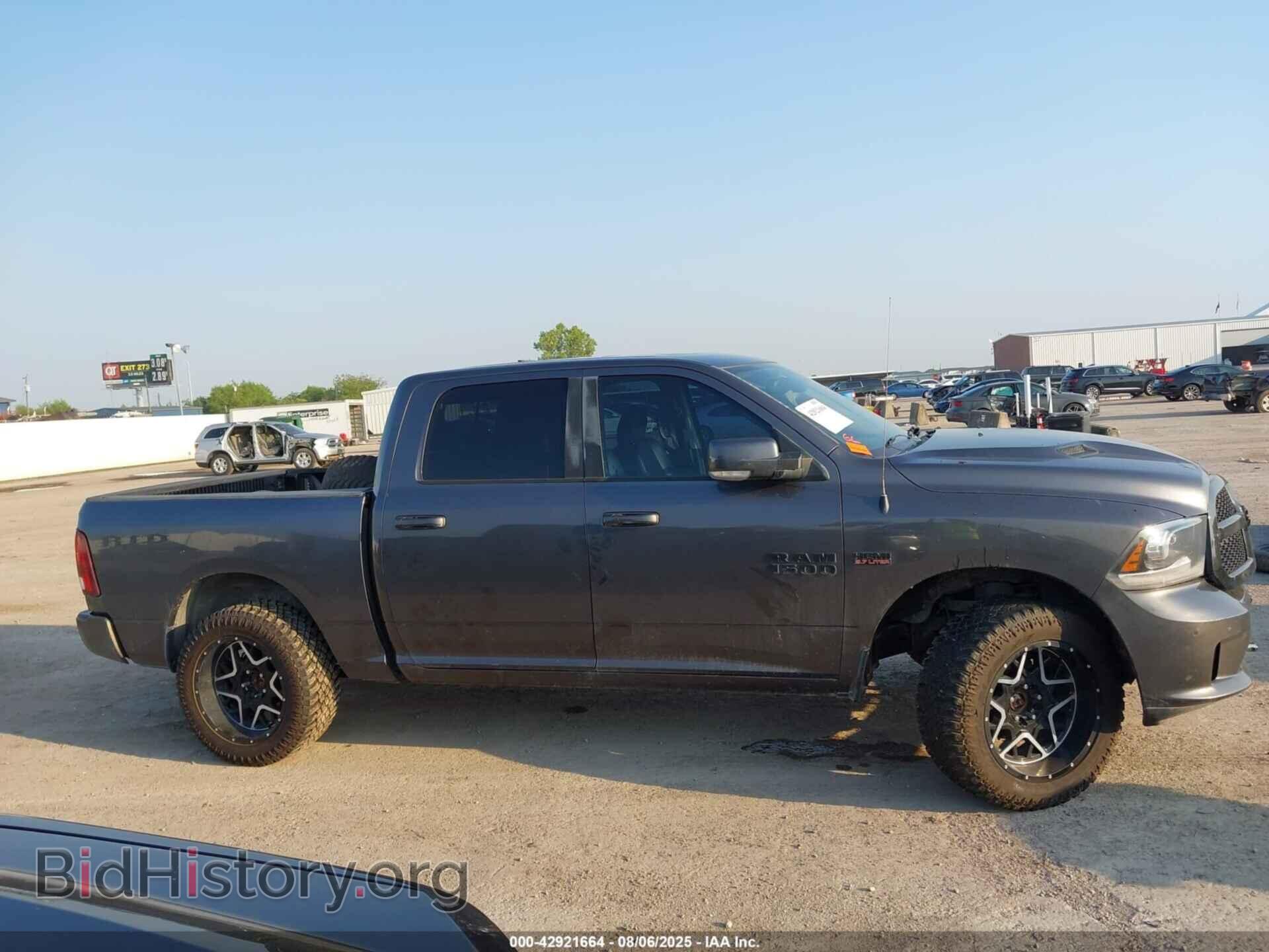 2018 RAM 1500 - VIN: 1C6RR7MT7JS109742 - Фото 13