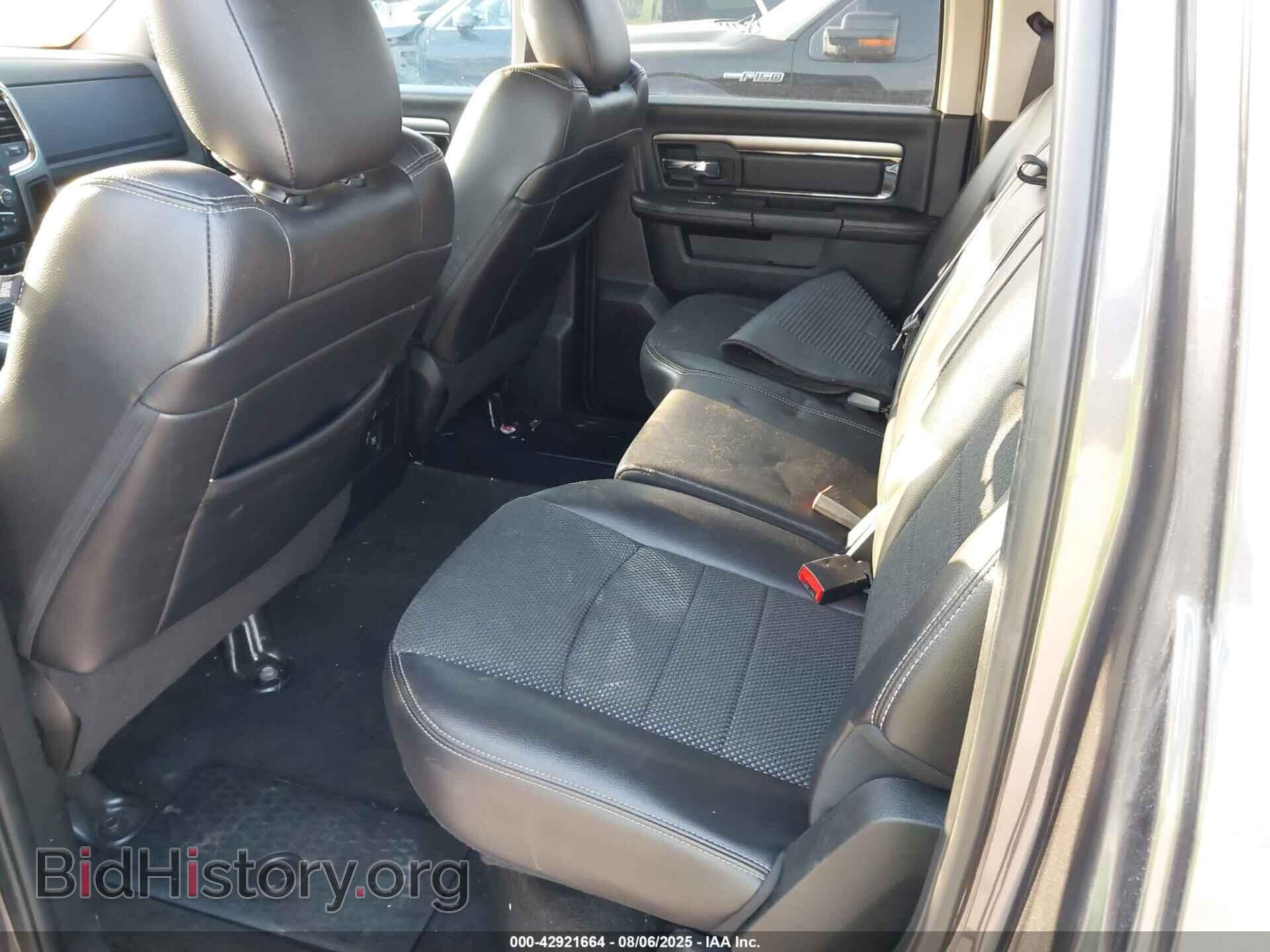 2018 RAM 1500 - VIN: 1C6RR7MT7JS109742 - Фото 8