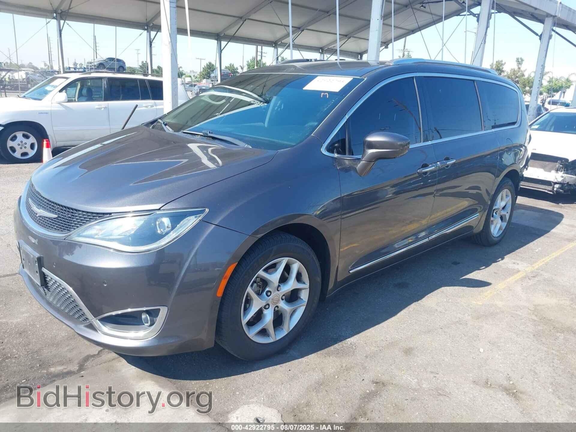 2017 CHRYSLER PACIFICA - VIN: 2C4RC1EG7HR850901 - Photo 2
