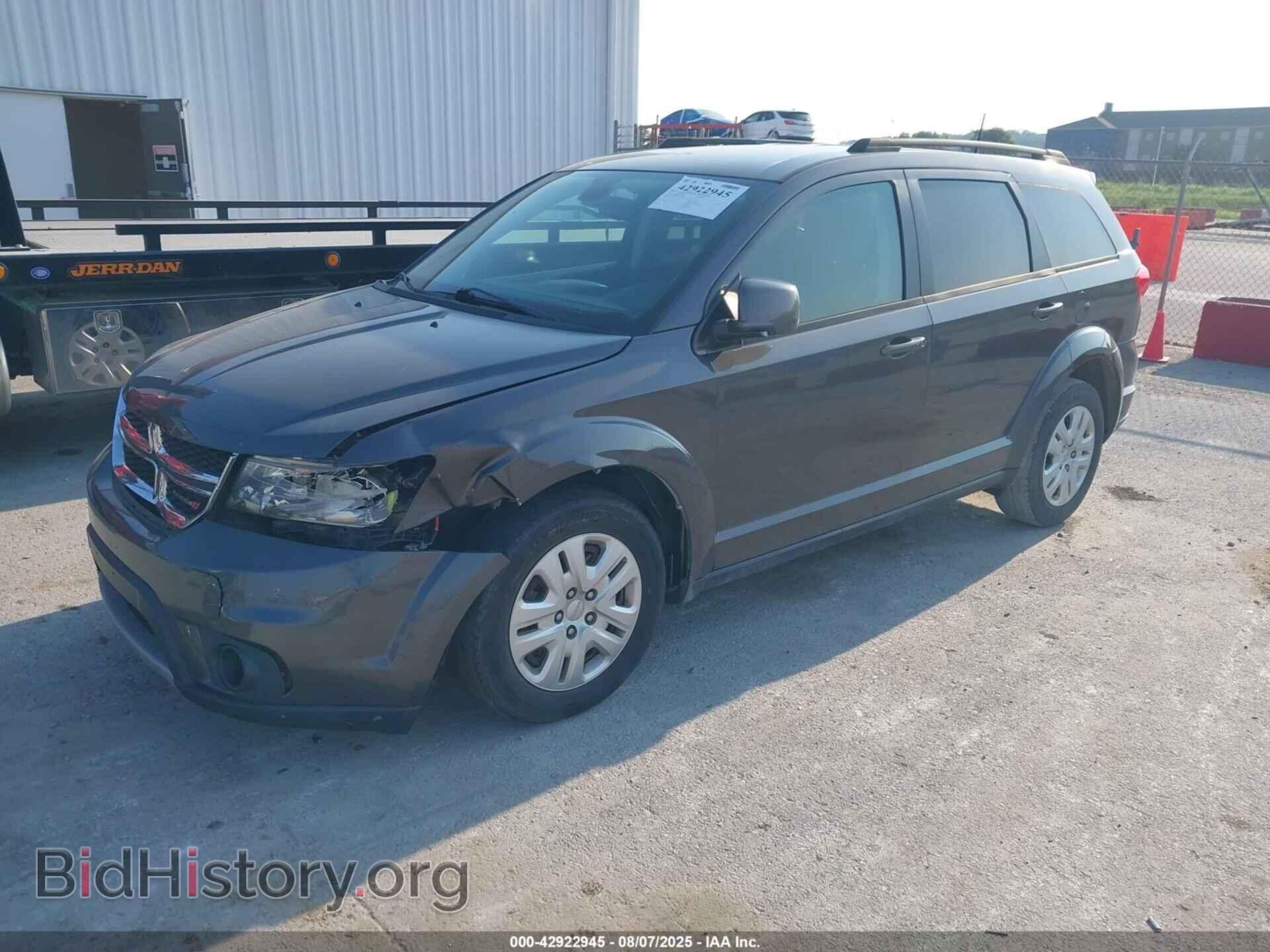 2019 DODGE JOURNEY - VIN: 3C4PDCBB5KT746730 - Photo 2