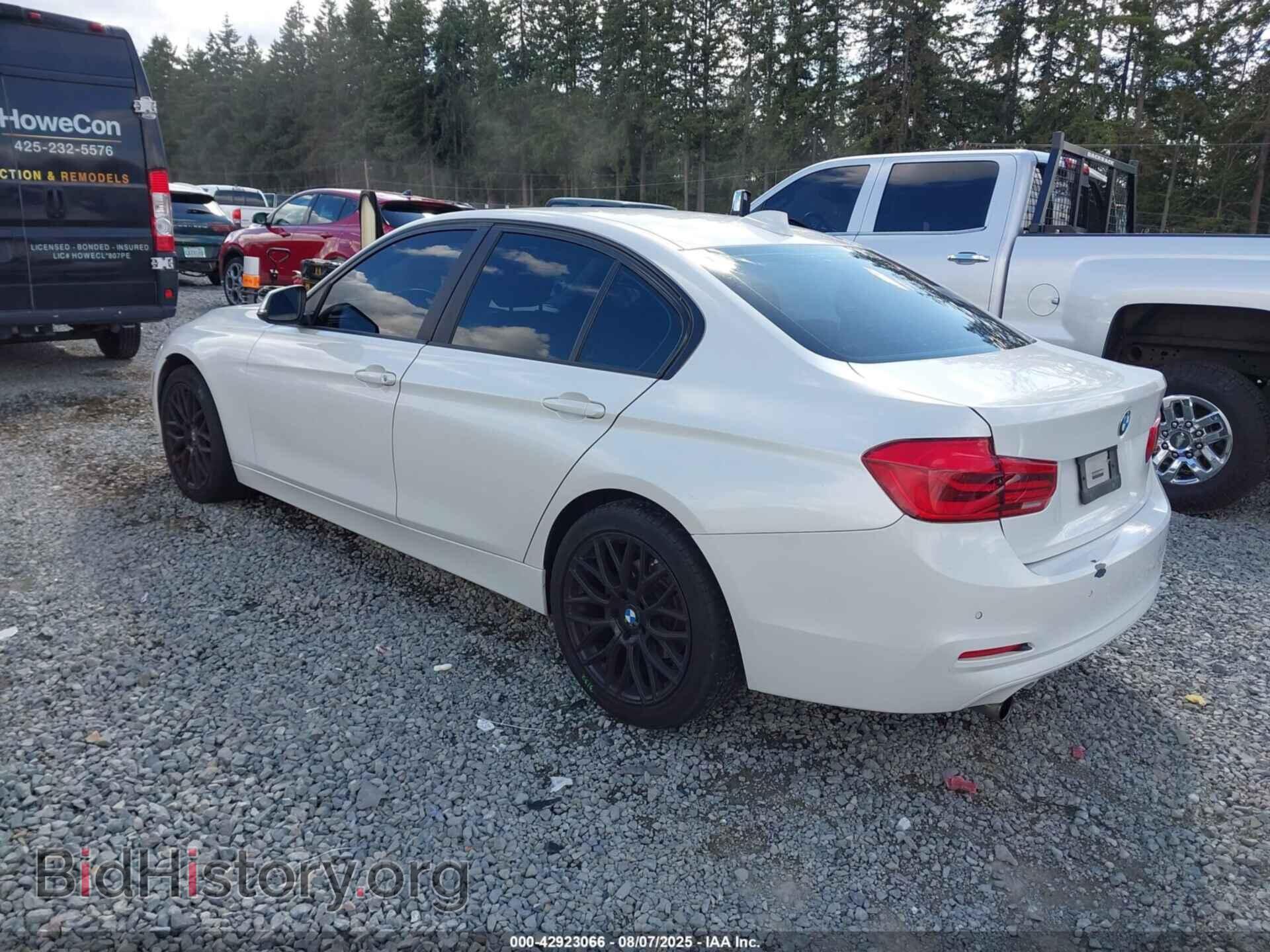 2017 BMW 320I - VIN: WBA8E1G38HNU16934 - Фото 3