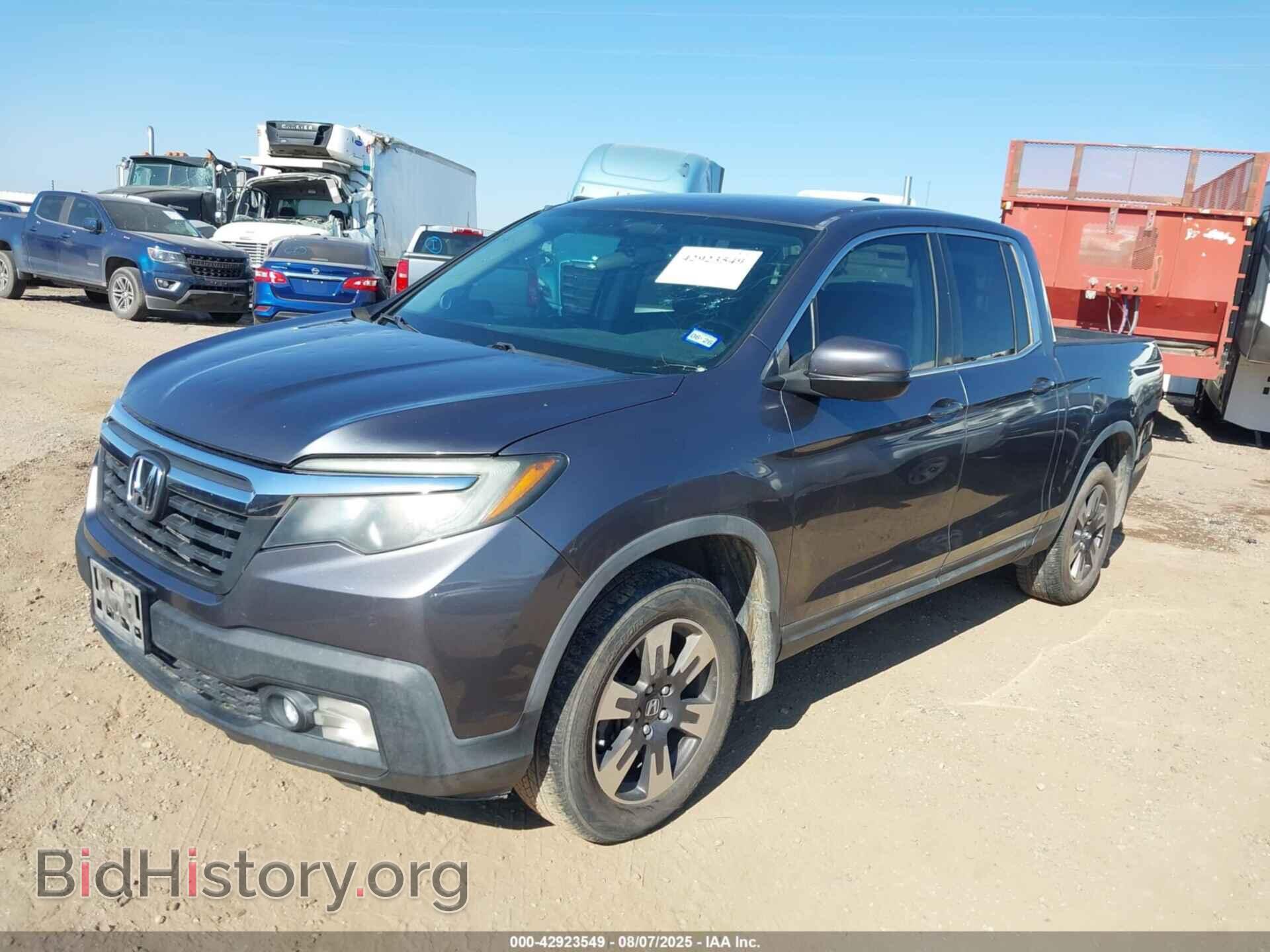 2017 HONDA RIDGELINE - VIN: 5FPYK3F54HB015820 - Фото 2