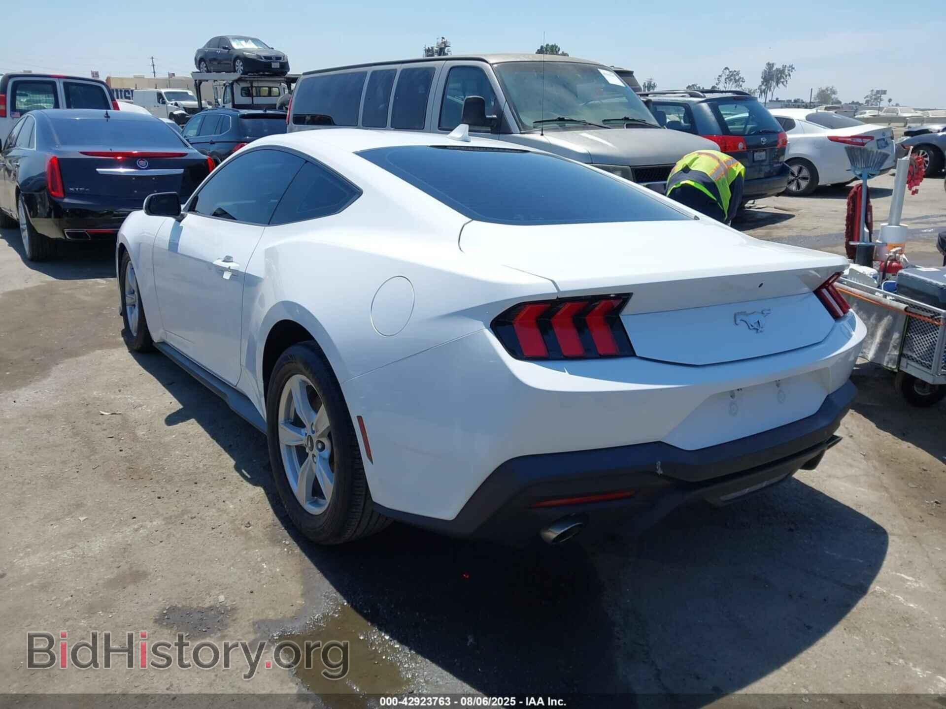2024 FORD MUSTANG - VIN: 1FA6P8TH5R5113938 - Фото 3
