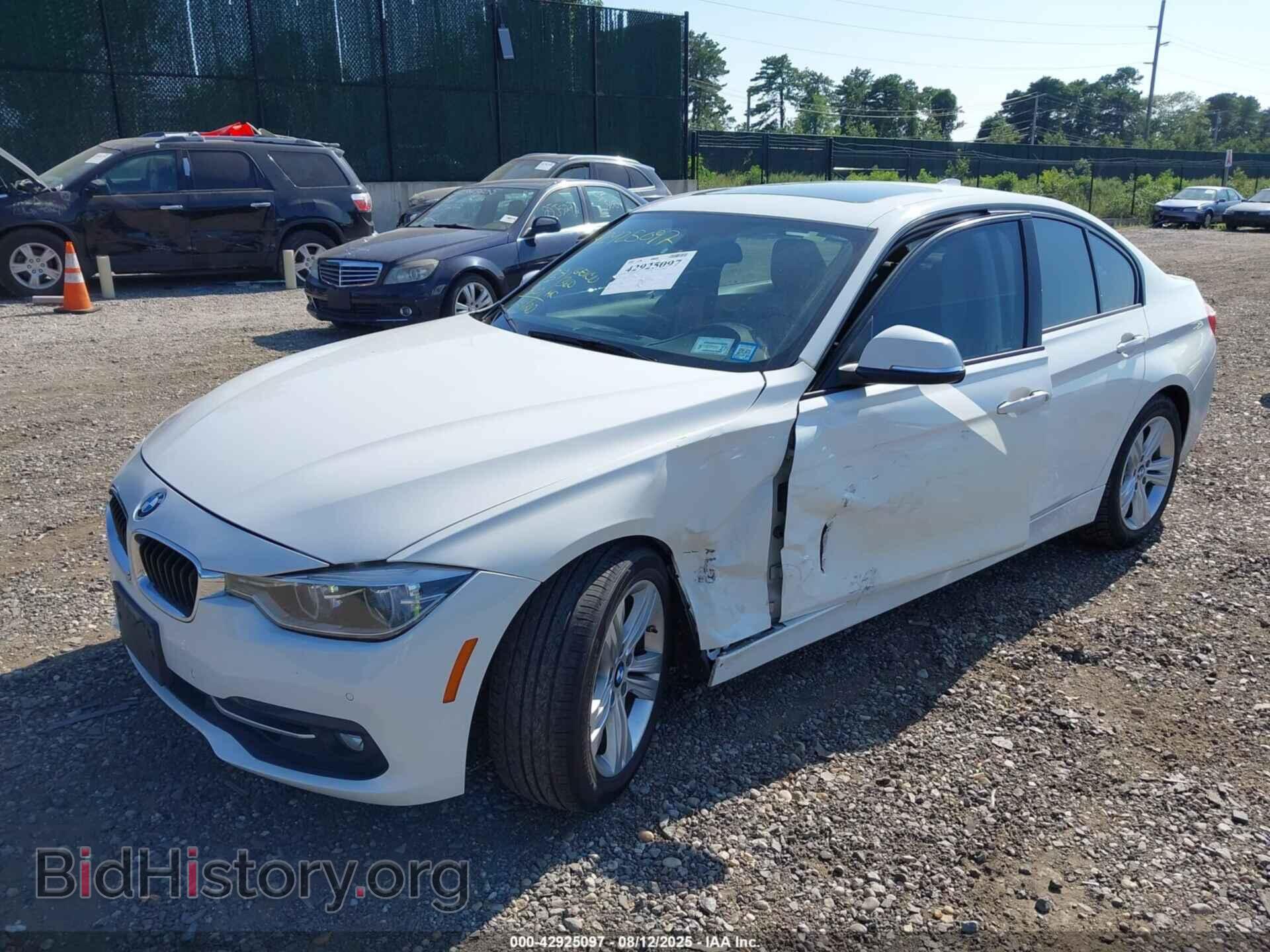 2016 BMW 328I - VIN: WBA8E9G52GNU28706 - Фото 2