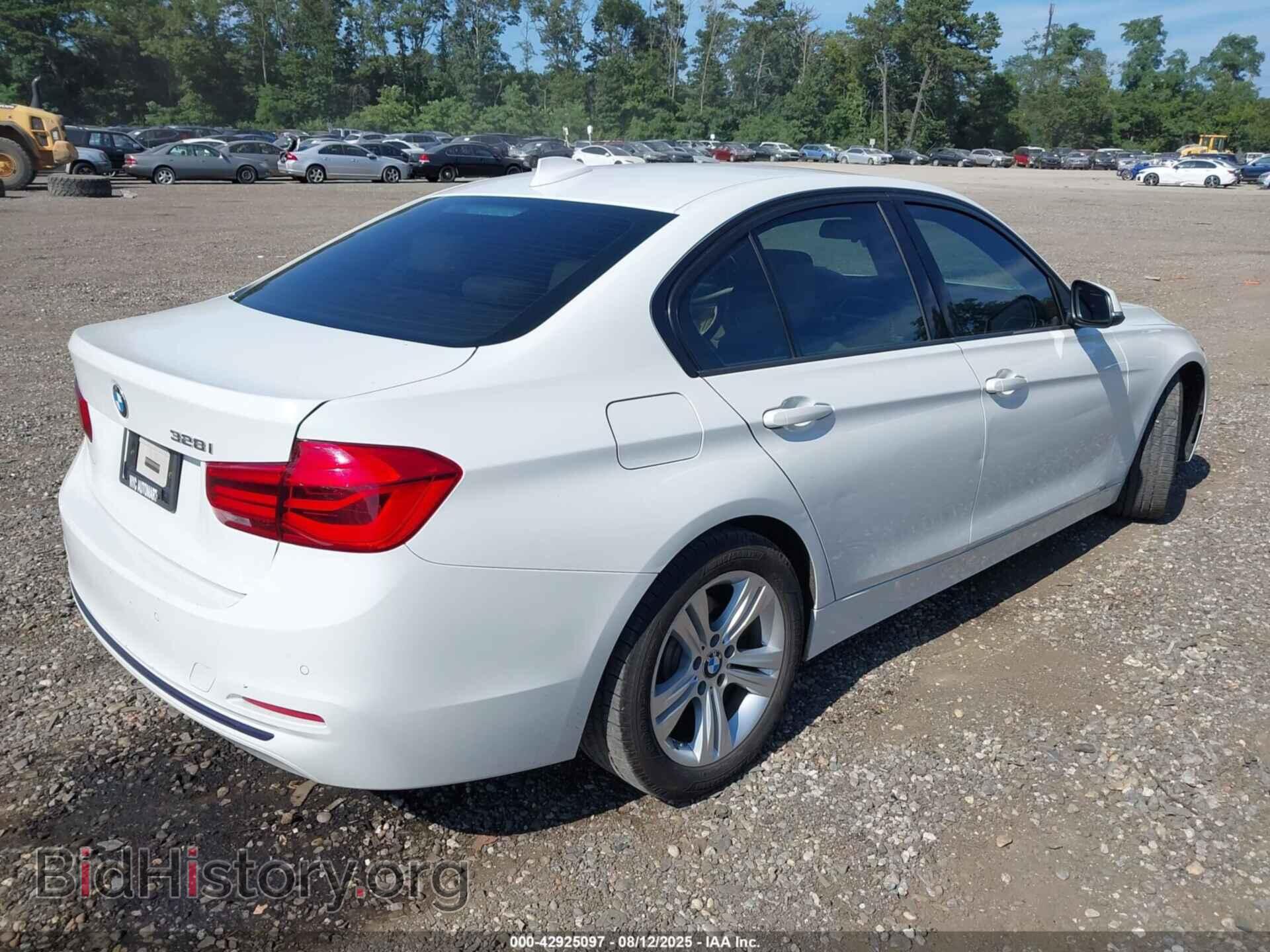 2016 BMW 328I - VIN: WBA8E9G52GNU28706 - Фото 4
