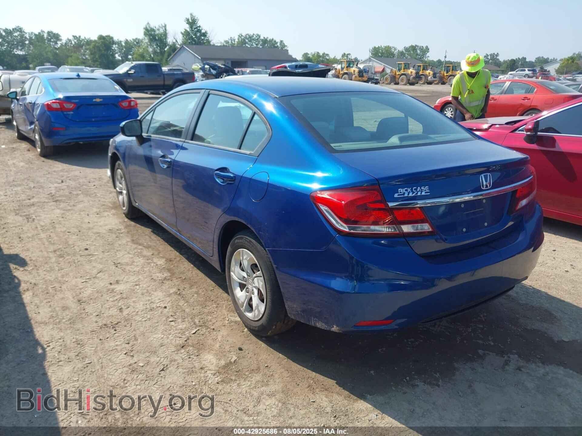 2014 HONDA CIVIC - VIN: 19XFB2F50EE008357 - Фото 3
