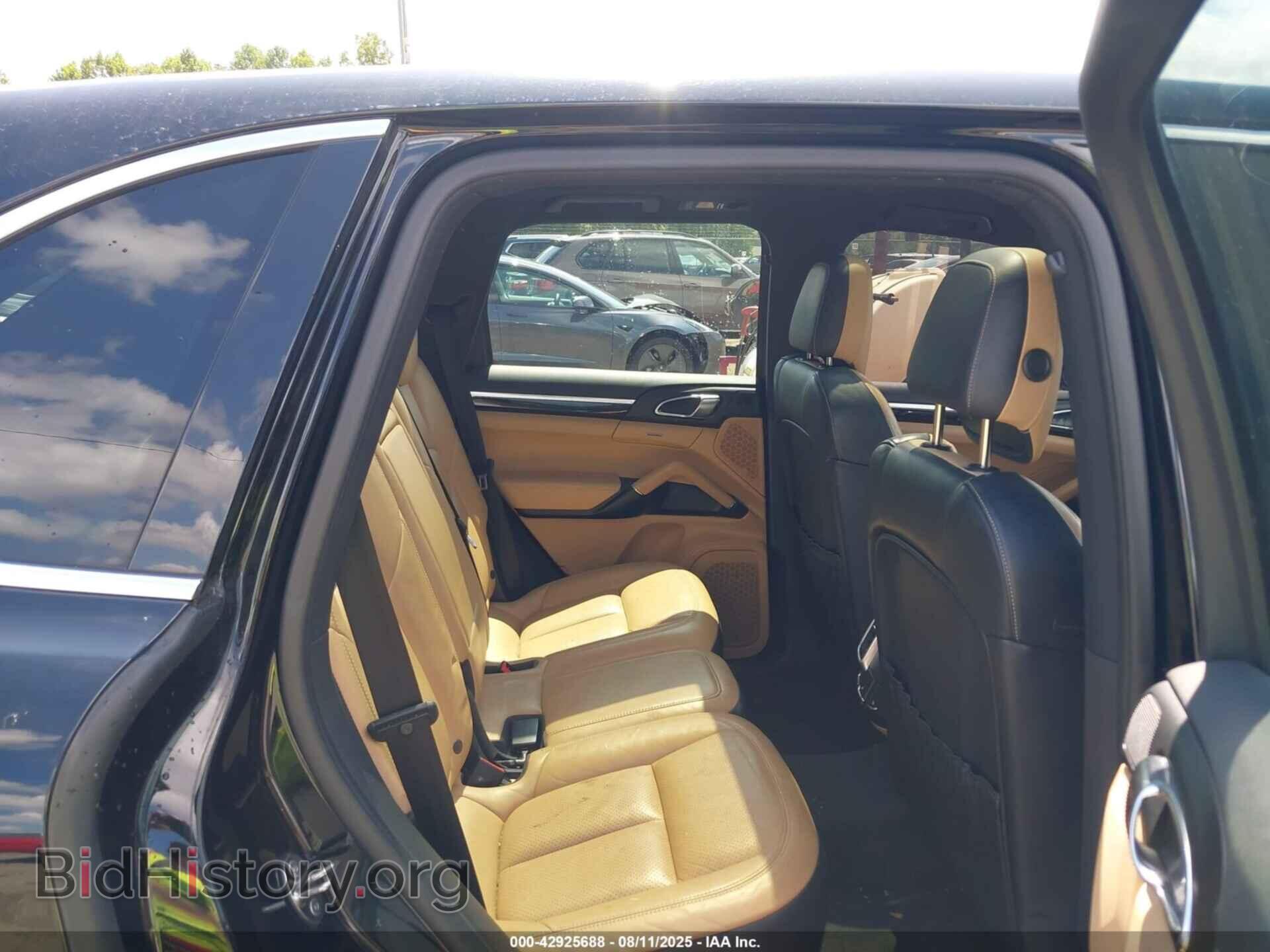 2016 PORSCHE CAYENNE - VIN: WP1AA2A2XGLA08109 - Фото 8