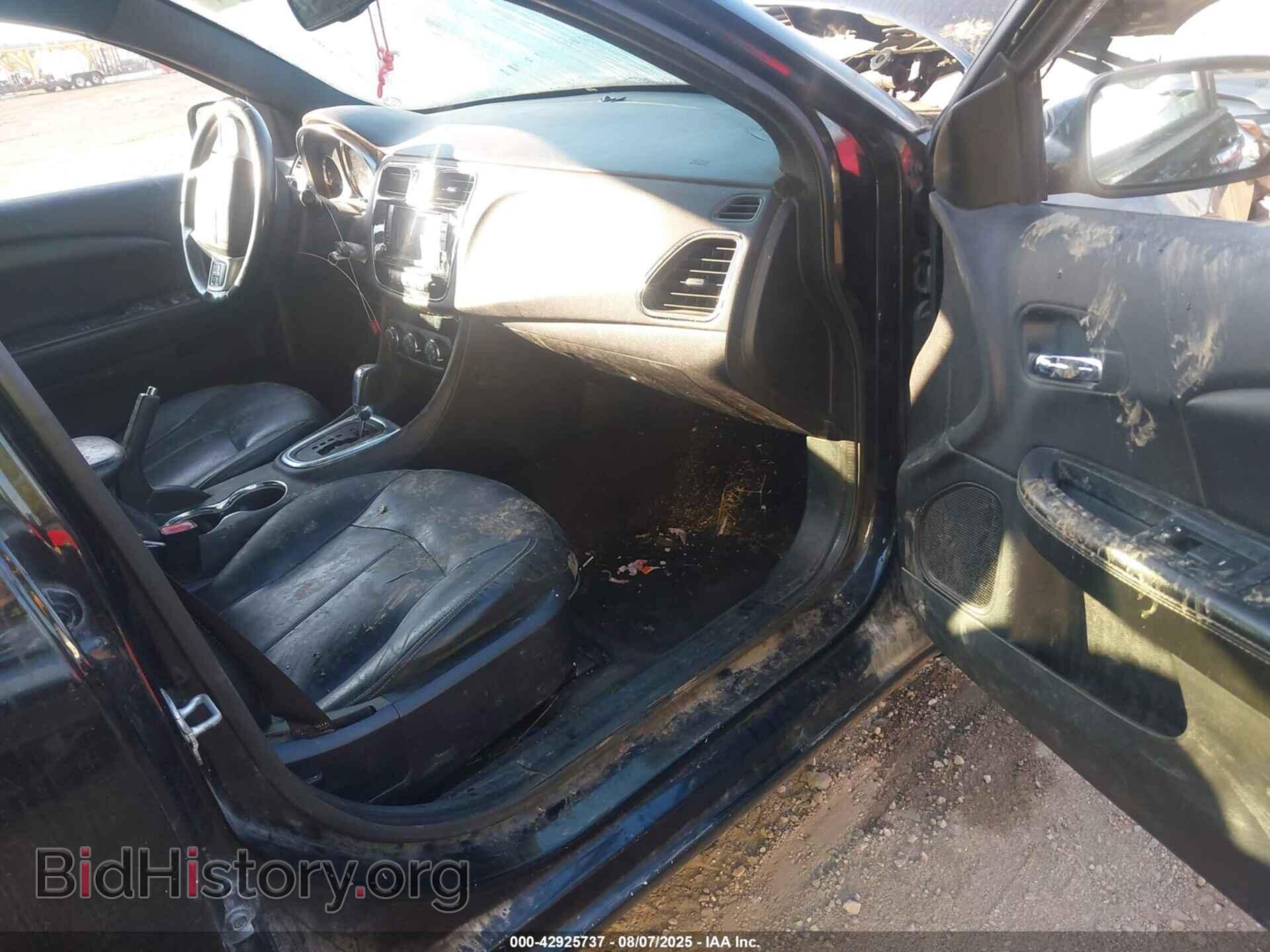 2012 CHRYSLER 200 - VIN: 1C3CCBCB1CN223334 - Фото 5