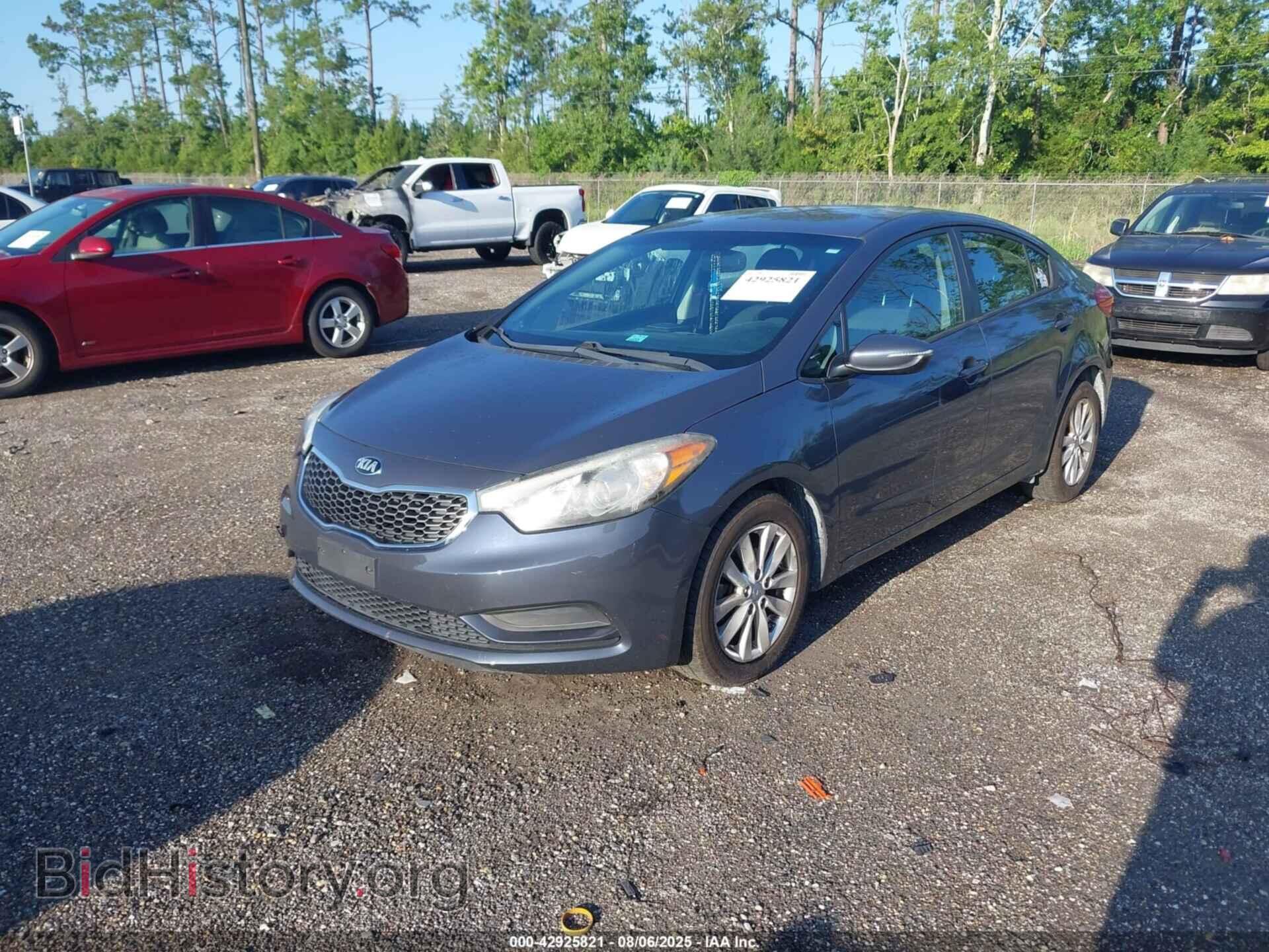 2014 KIA FORTE - VIN: KNAFX4A60E5225767 - Фото 2